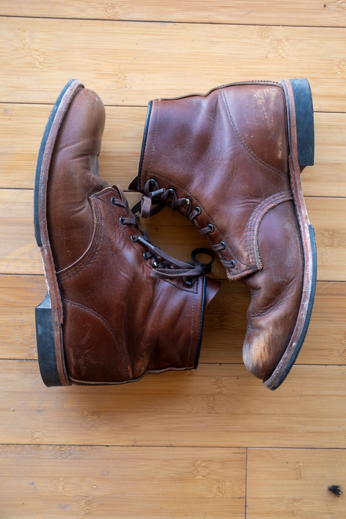 Photo by SBE2002 on March 5, 2026 of the Red Wing Beckman Flatbox in Cigar Excalibur.