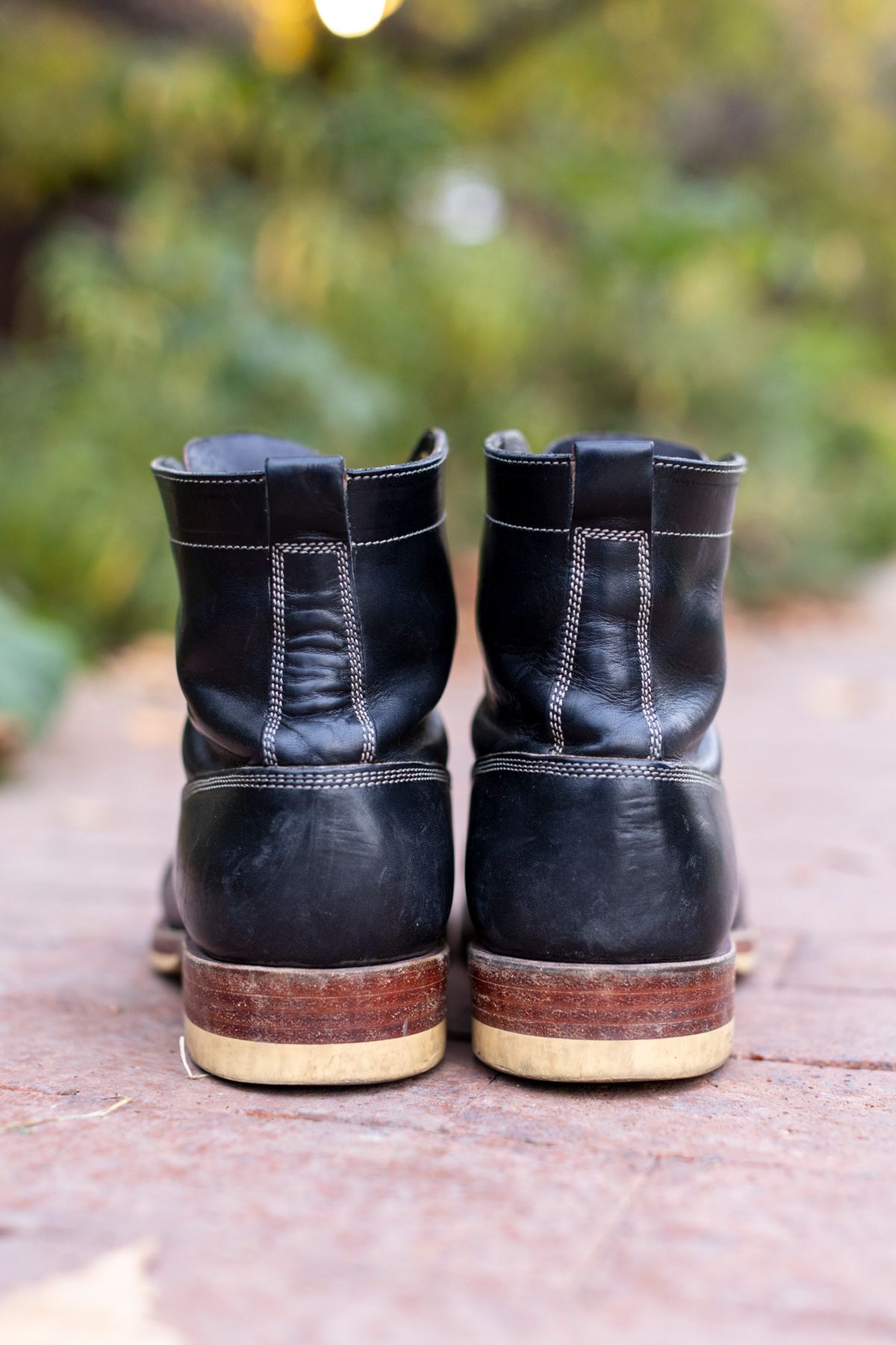 Photo by SBE2002 on January 4, 2024 of the Onderhoud x Stitchdown Moc Toe in Wickett & Craig Black Traditional Harness.