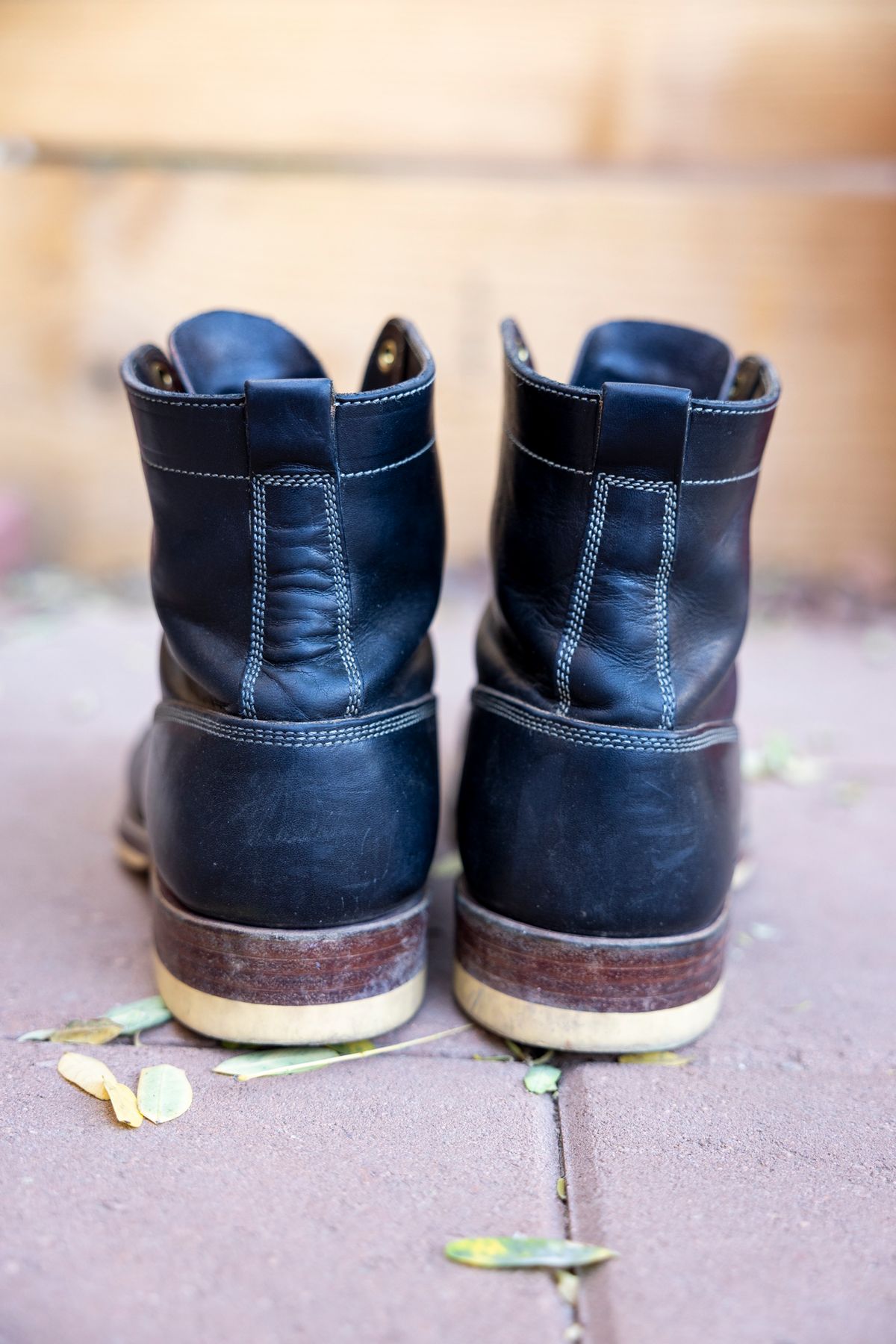Photo by SBE2002 on March 4, 2024 of the Onderhoud x Stitchdown Moc Toe in Wickett & Craig Black Traditional Harness.