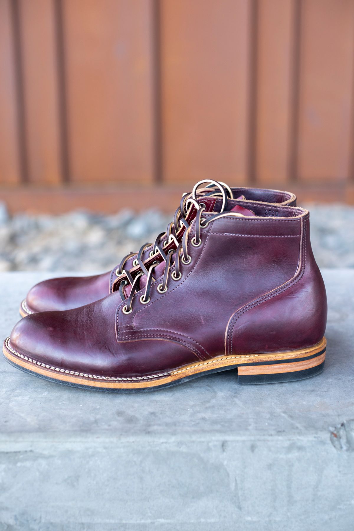 Photo by SBE2002 on November 1, 2023 of the Viberg Service Boot in Horween Color 8 Chromexcel.