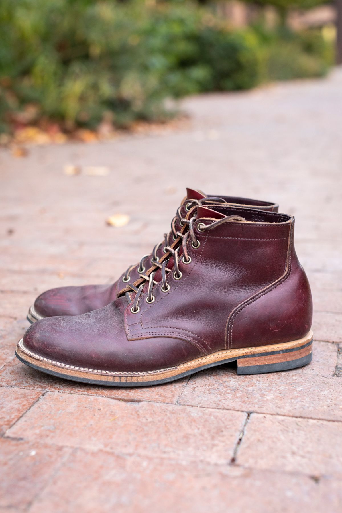 Photo by SBE2002 on January 5, 2024 of the Viberg Service Boot in Horween Color 8 Chromexcel.