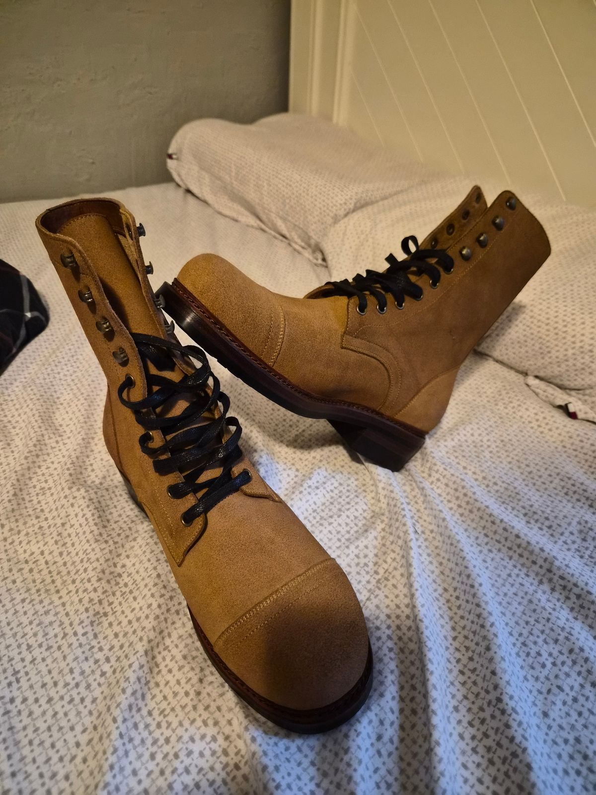 Photo by dkusen98 on November 5, 2025 of the Junkard SC2078 in Indonesian Red Brown Pull Up & Reverse Indonesian Red Brown Pull-Up.