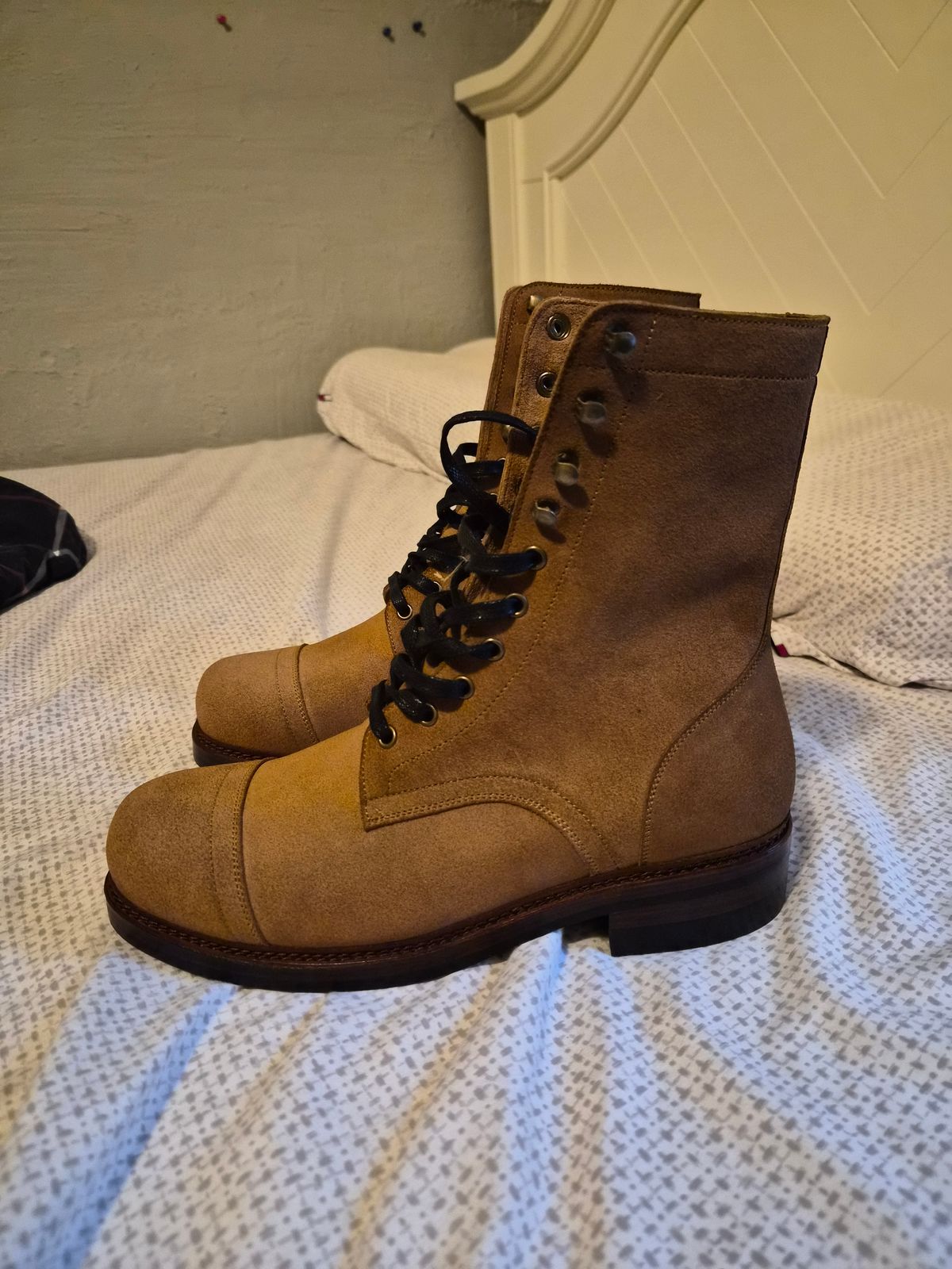 Photo by dkusen98 on November 5, 2025 of the Junkard SC2078 in Indonesian Red Brown Pull Up & Reverse Indonesian Red Brown Pull-Up.