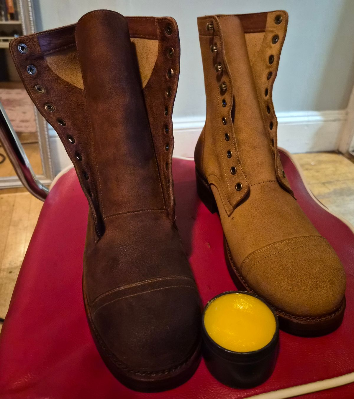 Photo by dkusen98 on November 12, 2025 of the Junkard SC2078 in Indonesian Red Brown Pull Up & Reverse Indonesian Red Brown Pull-Up.