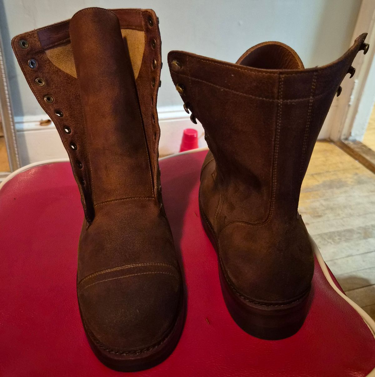 Photo by dkusen98 on November 12, 2025 of the Junkard SC2078 in Indonesian Red Brown Pull Up & Reverse Indonesian Red Brown Pull-Up.