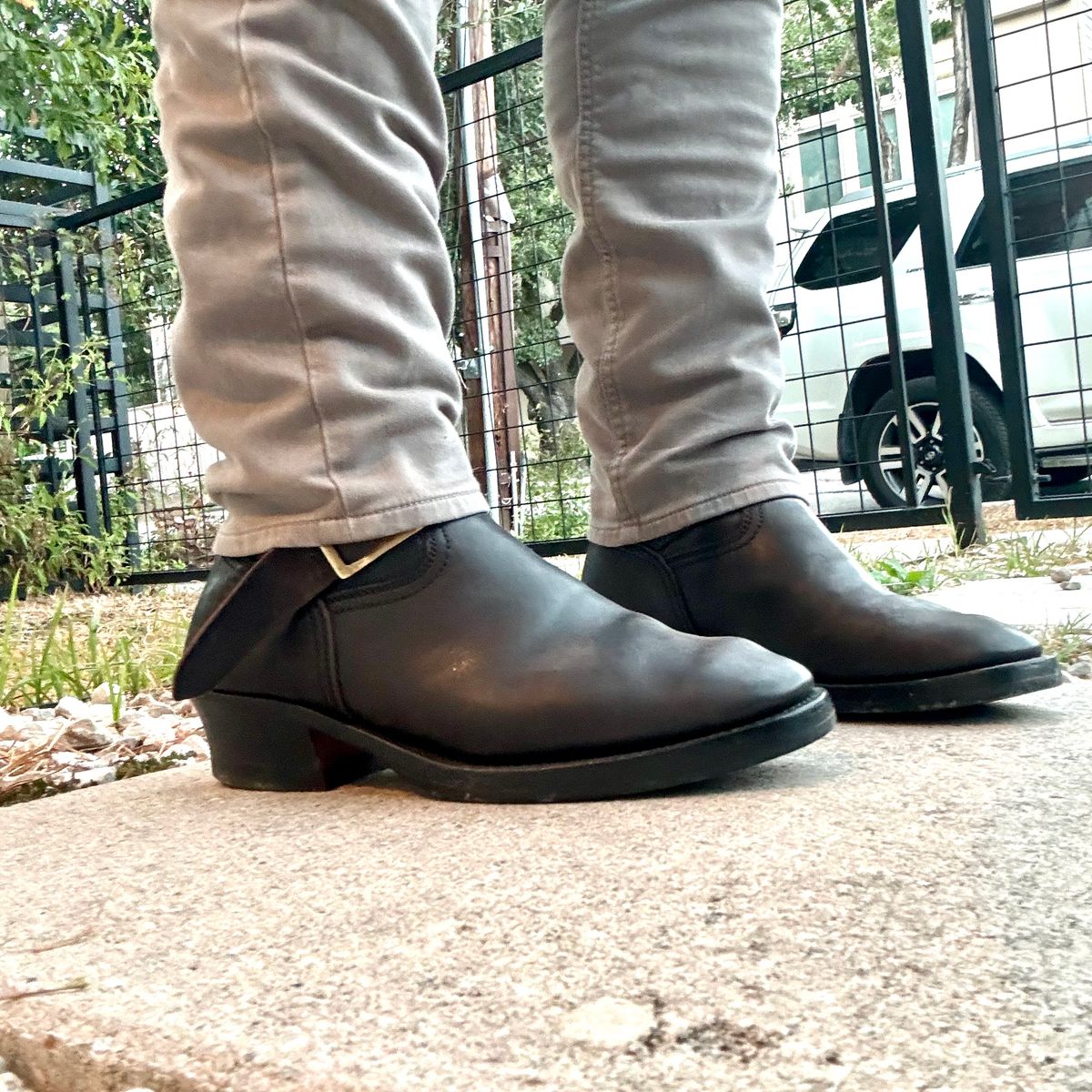 Photo by brianscotty on October 28, 2024 of the Briselblack The Keeper 'Type 2' Engineer Boot in Maryam Natural Horsebutt Overdyed Black.