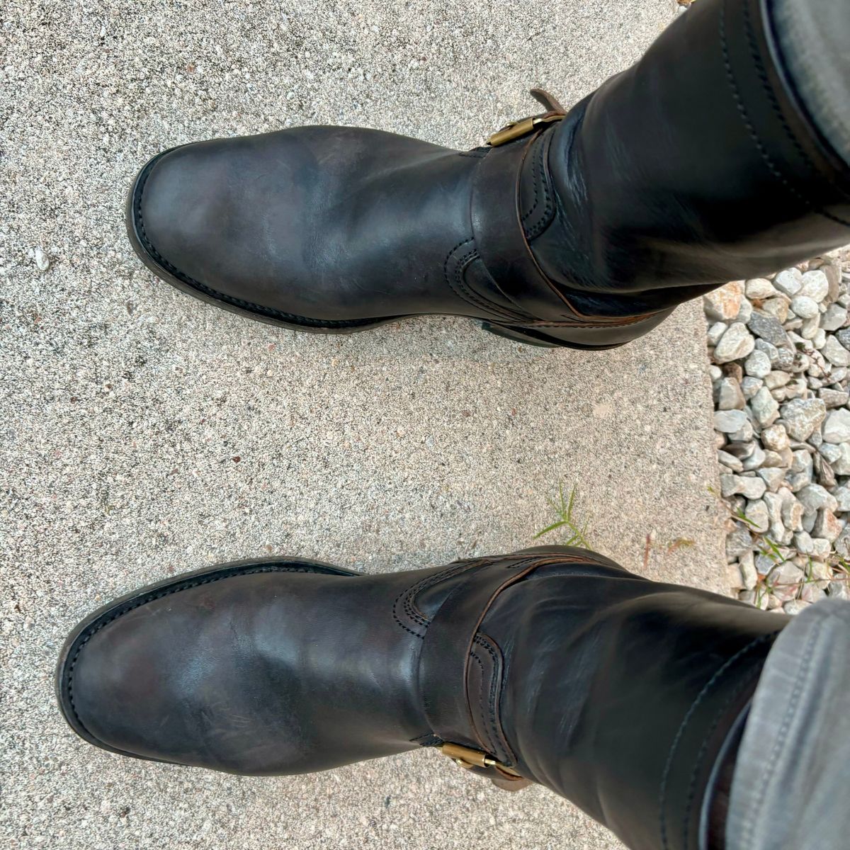 Photo by brianscotty on October 28, 2024 of the Briselblack The Keeper 'Type 2' Engineer Boot in Maryam Natural Horsebutt Overdyed Black.