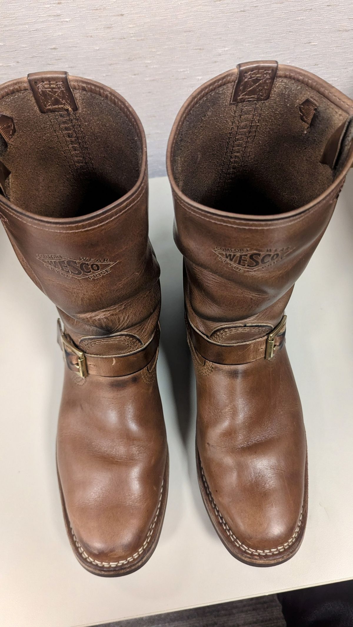 Photo by OnMyFeet on July 22, 2024 of the Wesco Mister Lou in Horween Natural Chromexcel.