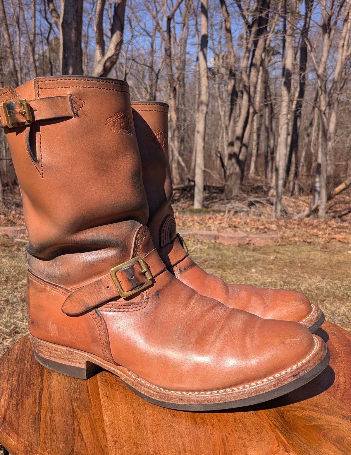Photo by OnMyFeet on March 1, 2025 of the Wesco Mister Lou in Maryam Natural Horsebutt.