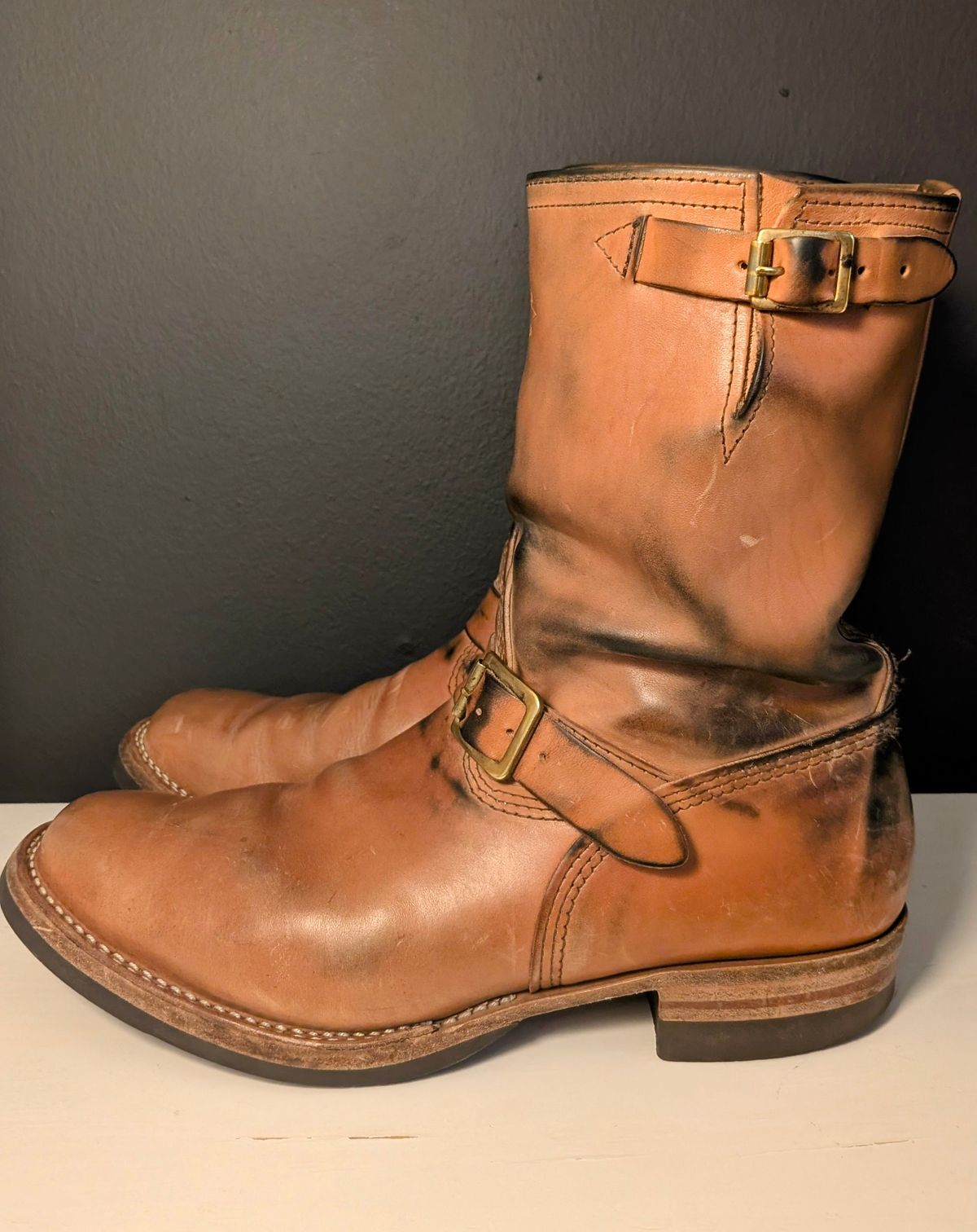 Photo by OnMyFeet on April 5, 2025 of the Wesco Mister Lou in Maryam Natural Horsebutt.