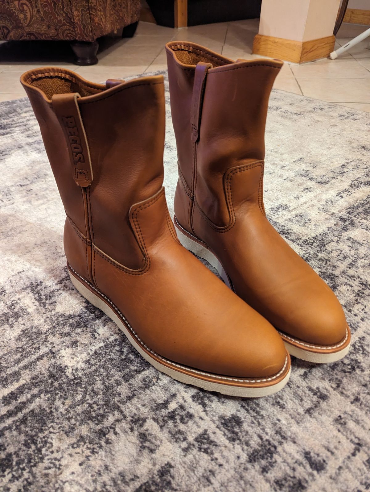 Photo by OnMyFeet on September 13, 2023 of the Red Wing Pecos in Unknown Leather.