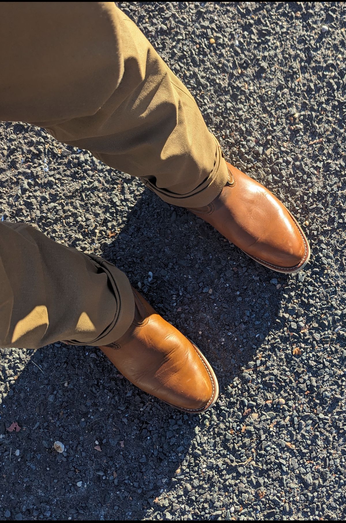 Photo by OnMyFeet on November 14, 2023 of the Red Wing Pecos in Unknown Leather.