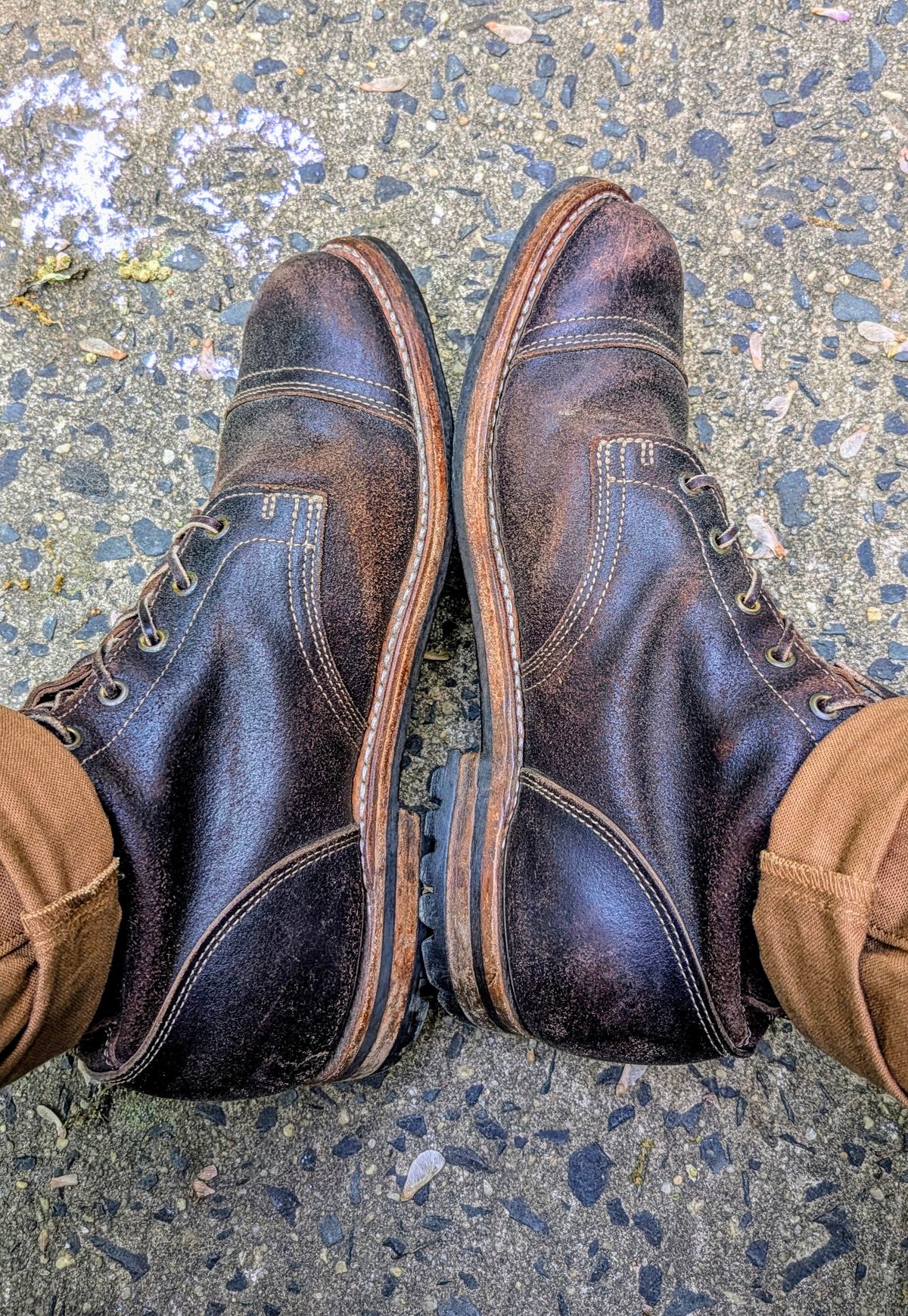 Photo by OnMyFeet on May 7, 2025 of the Truman Cap Toe Boot in Horween Java Waxed Flesh.