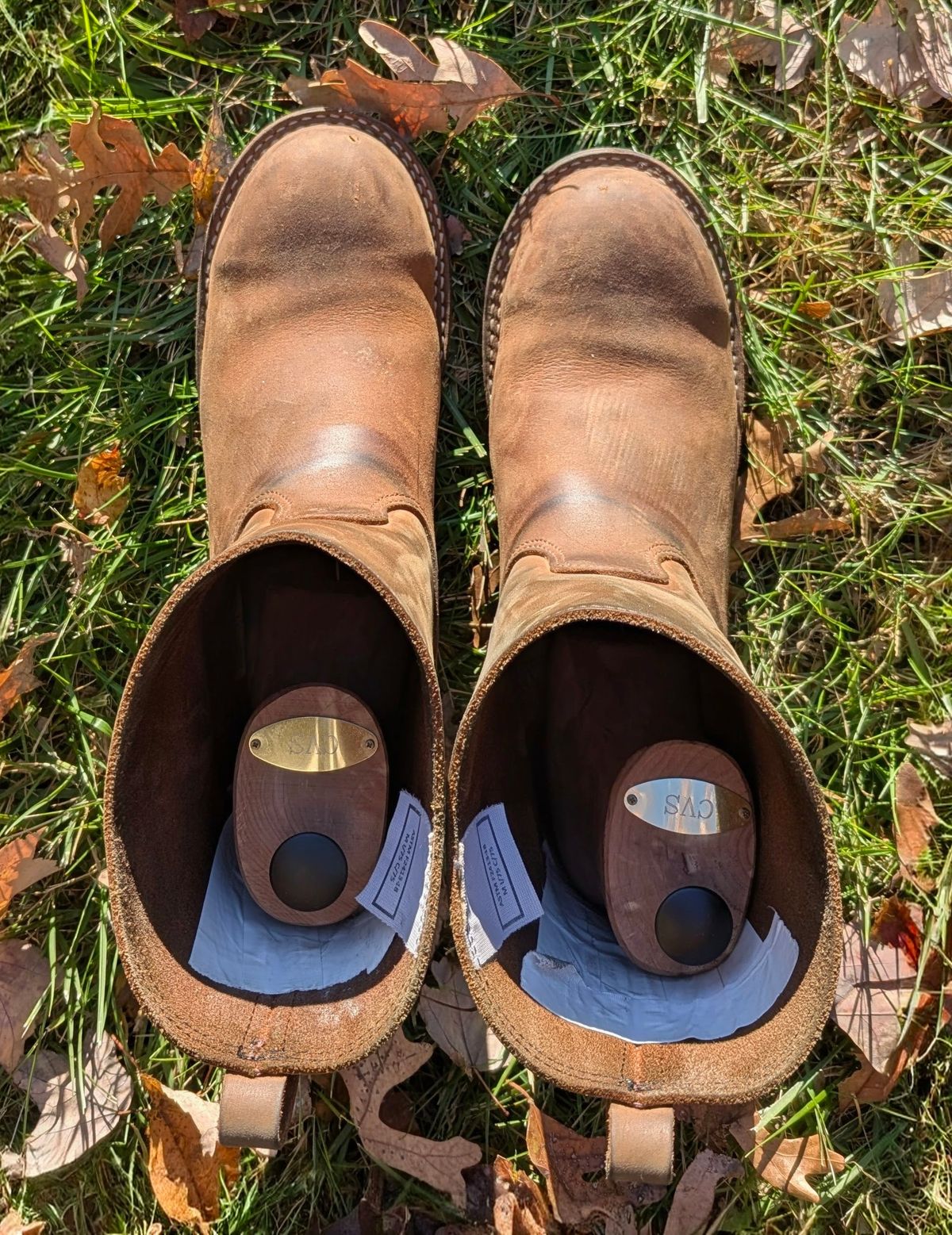 Photo by OnMyFeet on November 4, 2025 of the Nicks Wellington in Seidel WeatherShield Brown.