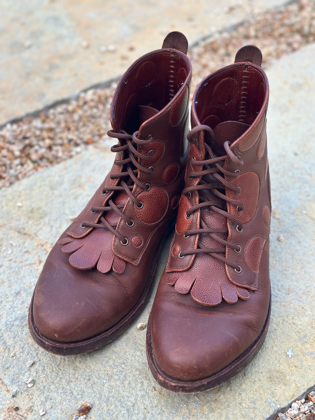 Photo by m.miel on December 5, 2024 of the Maya Miel Packer in S.B. Foot Unknown Leather.