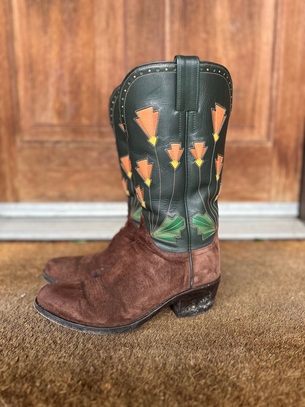 Photo by m.miel on February 5, 2024 of the Maya Miel Cowboy Boot in Pig Suede.