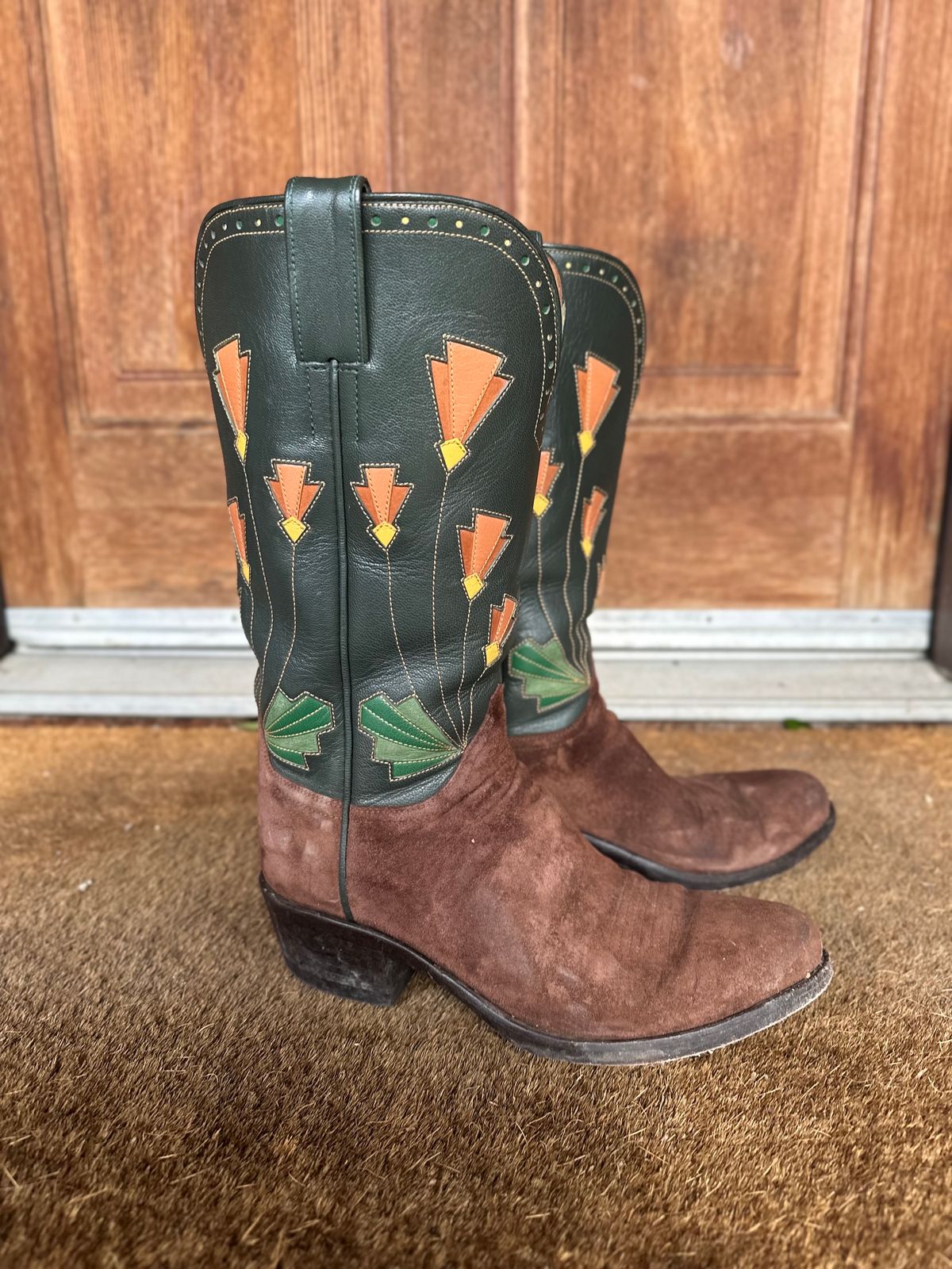 Photo by m.miel on February 5, 2024 of the Maya Miel Cowboy Boot in Pig Suede.