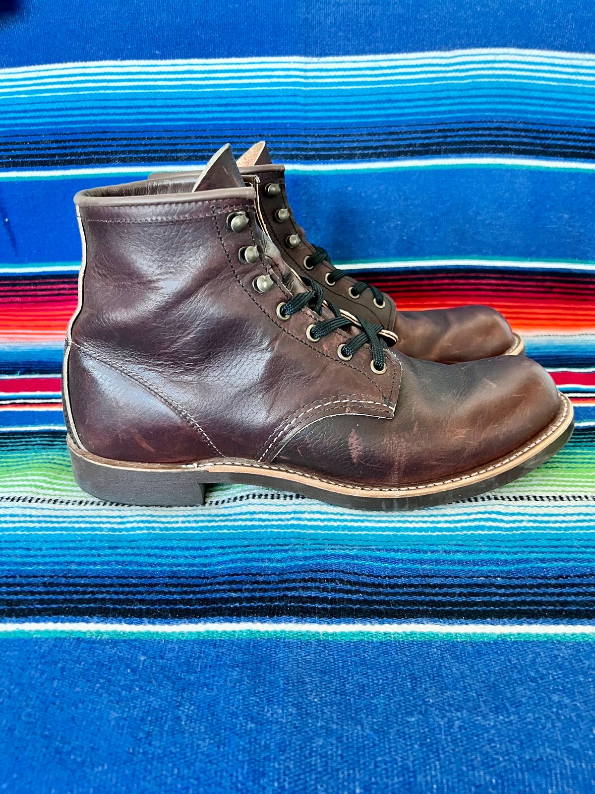 Photo by Motojet81 on November 1, 2023 of the Red Wing Blacksmith in S.B. Foot Briar Oil Slick.