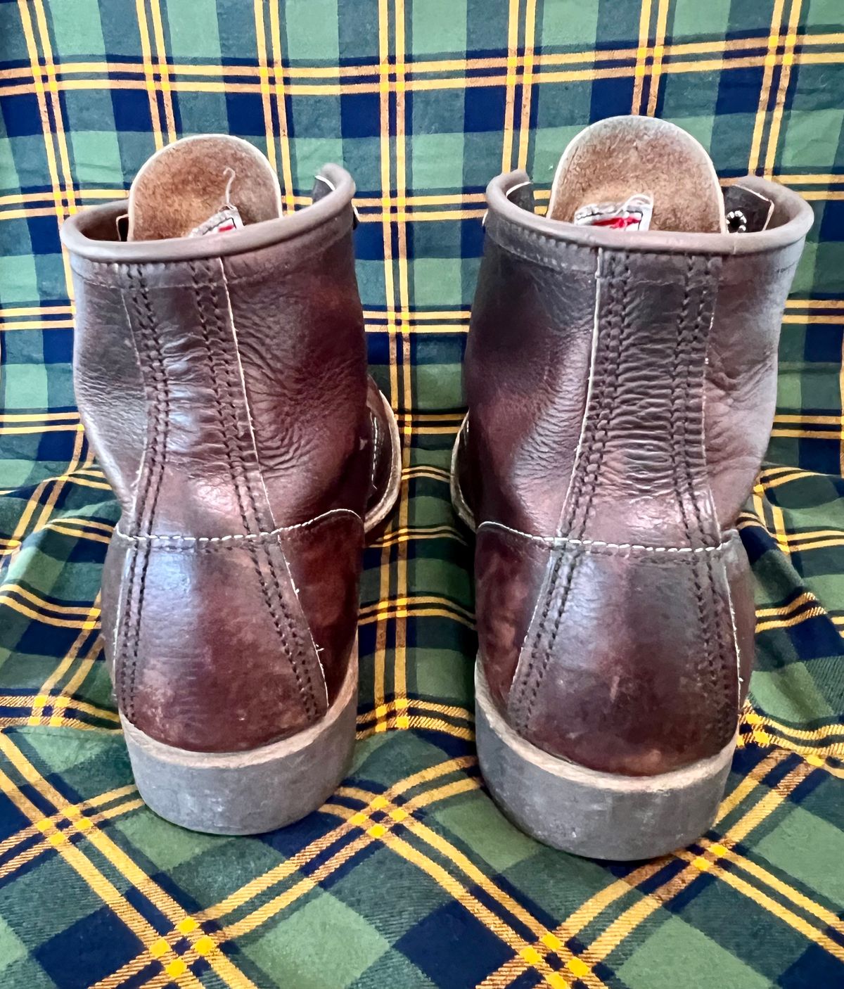 Photo by Motojet81 on March 3, 2024 of the Red Wing Blacksmith in S.B. Foot Briar Oil Slick.