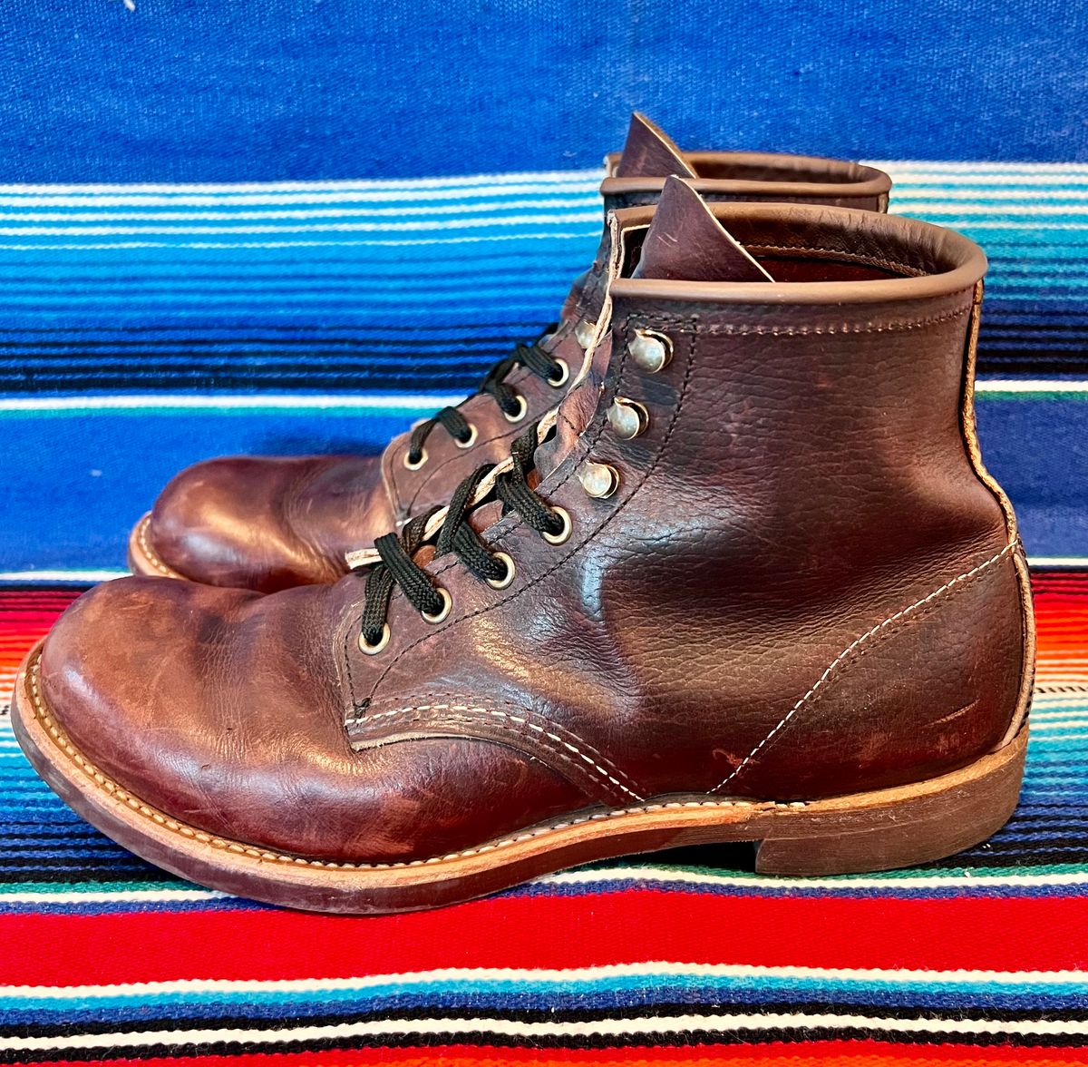 Photo by Motojet81 on April 3, 2024 of the Red Wing Blacksmith in S.B. Foot Briar Oil Slick.