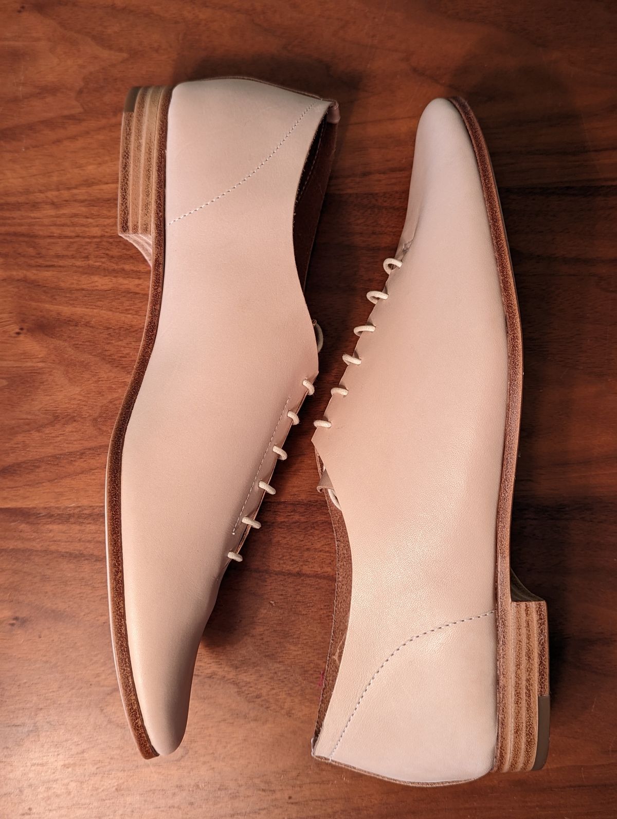 Photo by Armond_Tanzarian on October 1, 2022 of the Hender Scheme Unlisted Model in Natural Veg-Tanned Cowhide.