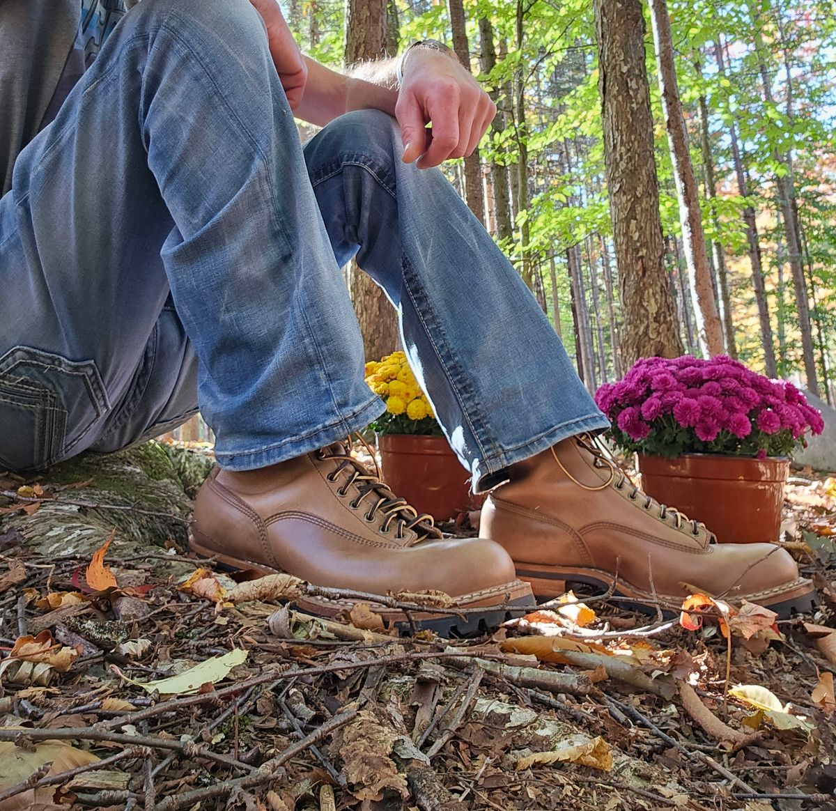 Photo by jho27 on October 1, 2023 of the White's Bounty Hunter in Horween Natural Chromexcel.