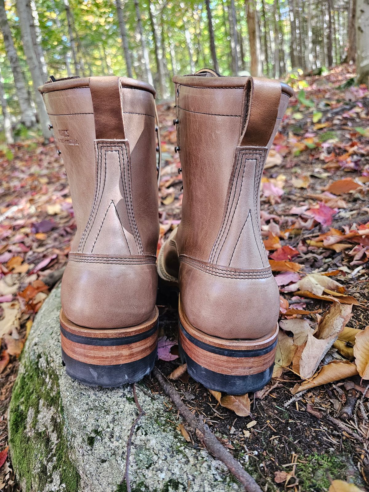 Photo by jho27 on October 1, 2023 of the White's Bounty Hunter in Horween Natural Chromexcel.