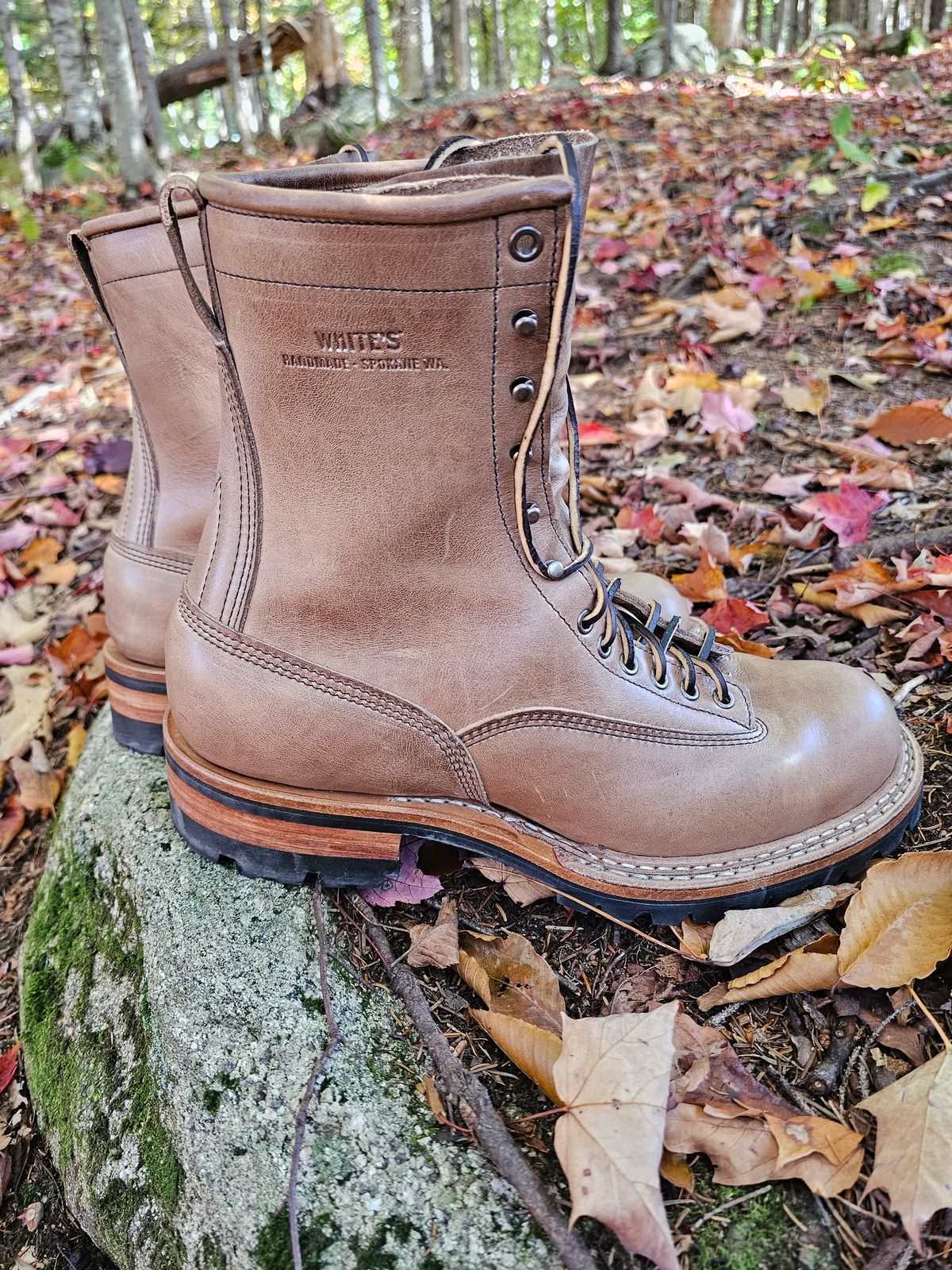 Photo by jho27 on October 1, 2023 of the White's Bounty Hunter in Horween Natural Chromexcel.