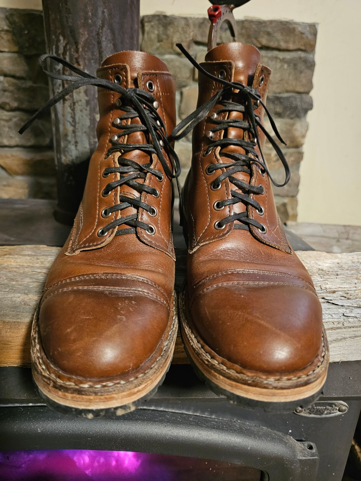 Photo by jho27 on December 5, 2023 of the White's MP-Sherman Toe Cap in Horween British Tan Chromexcel.