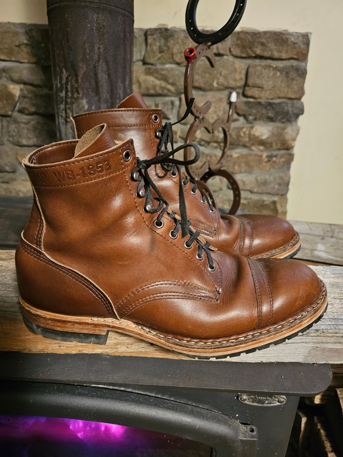 Photo by jho27 on December 5, 2023 of the White's MP-Sherman Toe Cap in Horween British Tan Chromexcel.