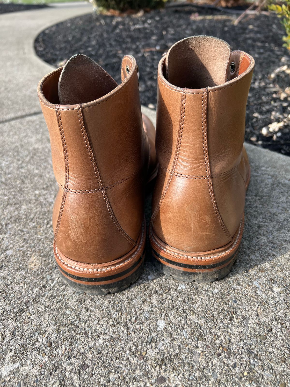 Photo by niko82 on December 1, 2022 of the Grant Stone Brass Boot in Horween Natural Chromexcel.