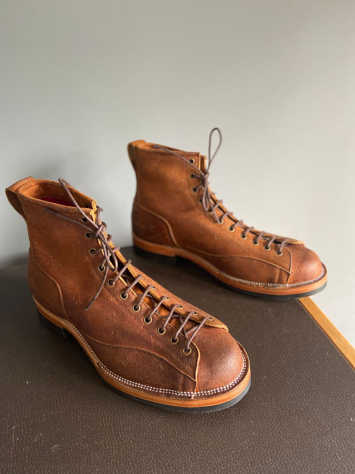 Photo by crafty on October 1, 2022 of the Renav Unlisted Model in Unlisted Leather.