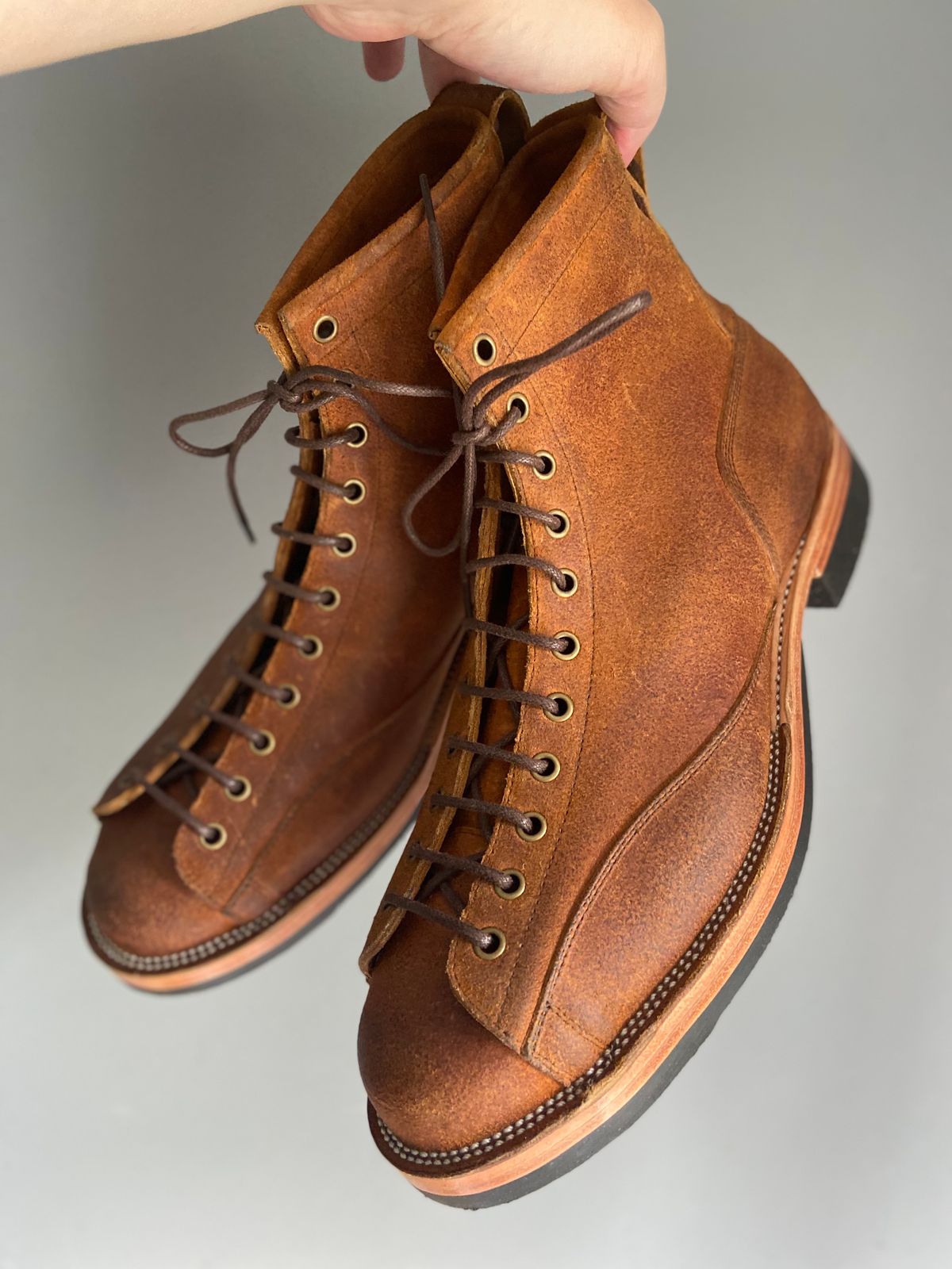 Photo by crafty on October 1, 2022 of the Renav Unlisted Model in Unlisted Leather.