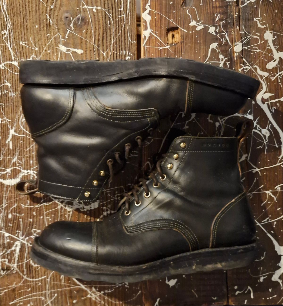 Photo by BCLEATHERGOODS on December 1, 2025 of the Bordon Tukano Boots in Wickett & Craig Olive Double Stuffed.