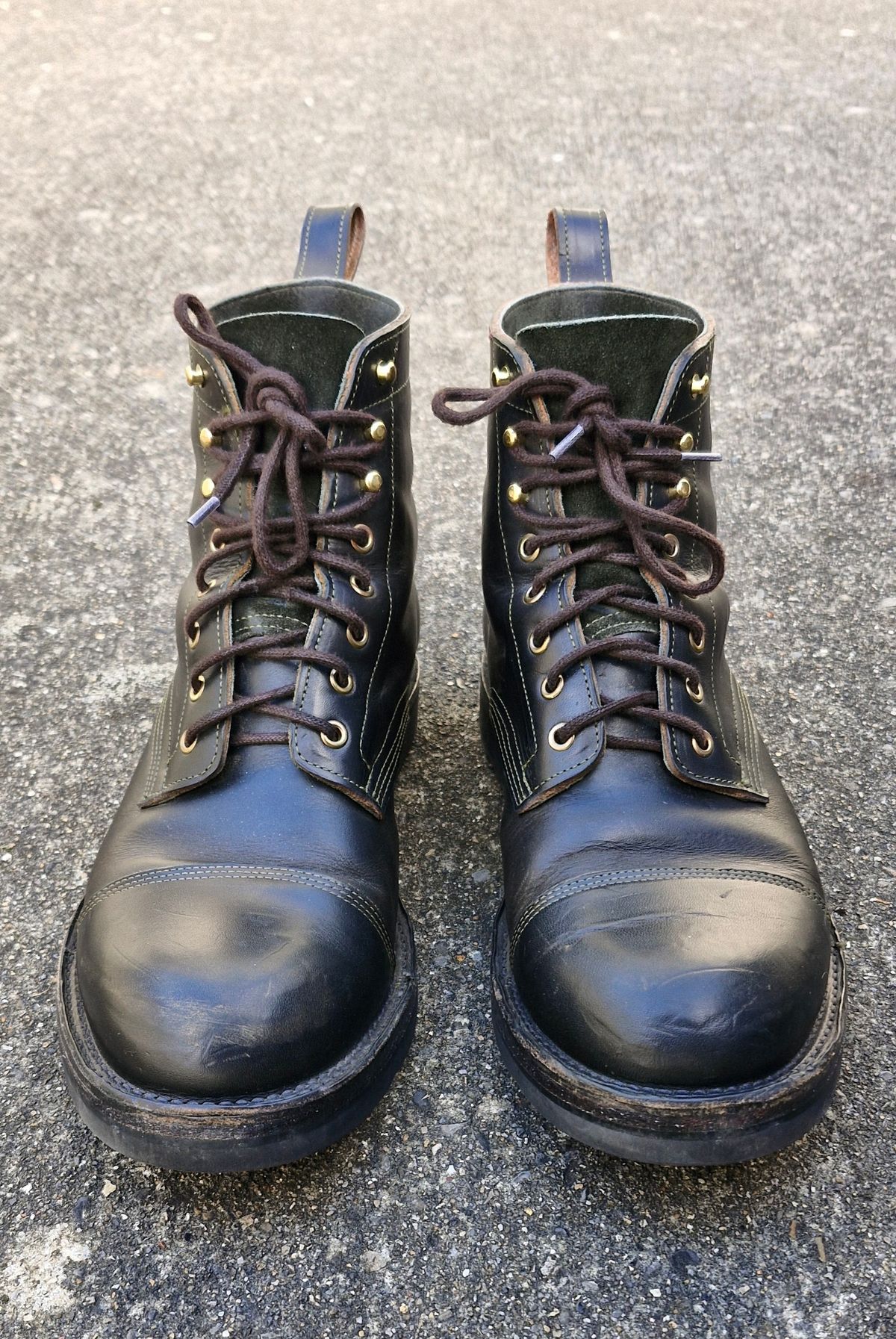 Photo by BCLEATHERGOODS on January 4, 2026 of the Bordon Tukano Boots in Wickett & Craig Olive Double Stuffed.