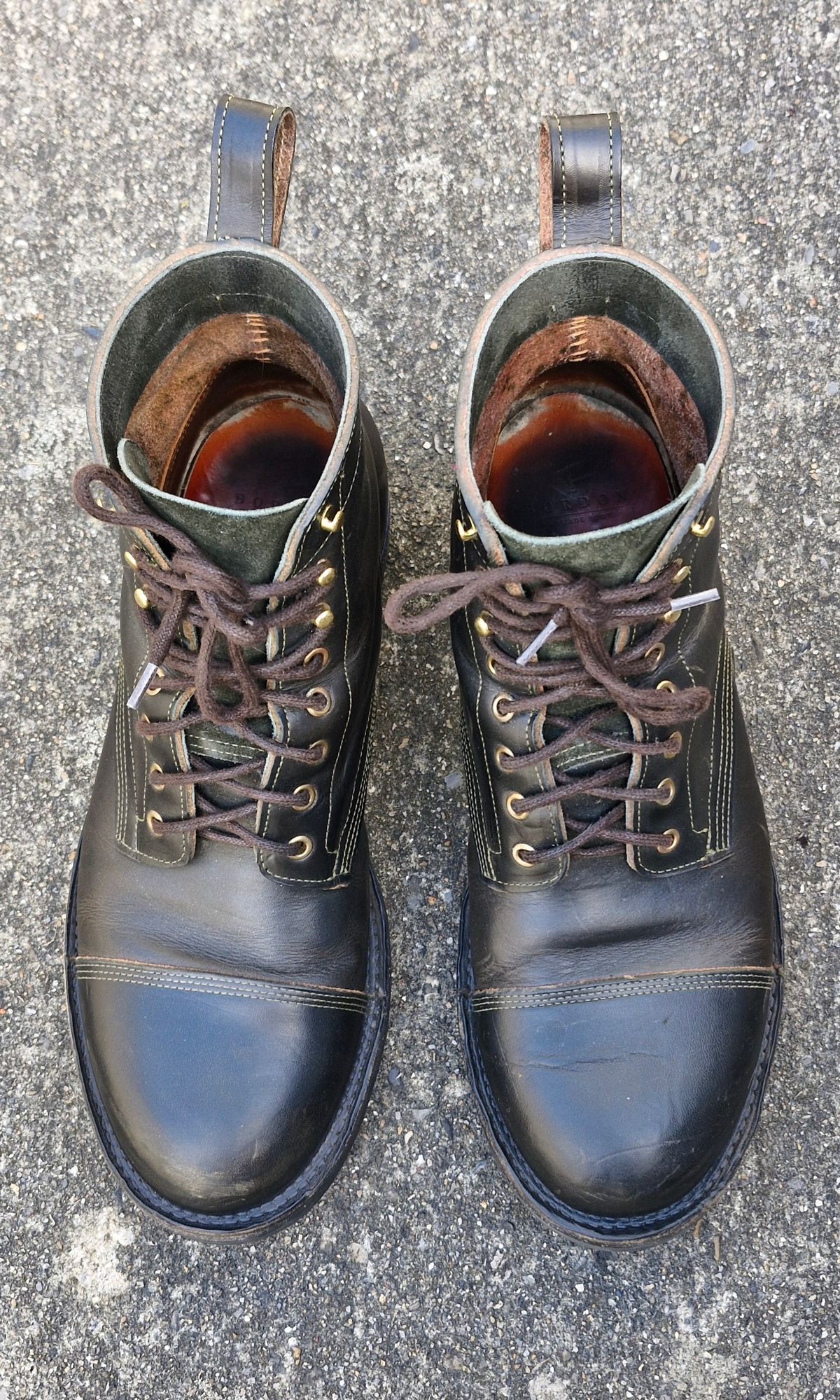 Photo by BCLEATHERGOODS on January 4, 2026 of the Bordon Tukano Boots in Wickett & Craig Olive Double Stuffed.