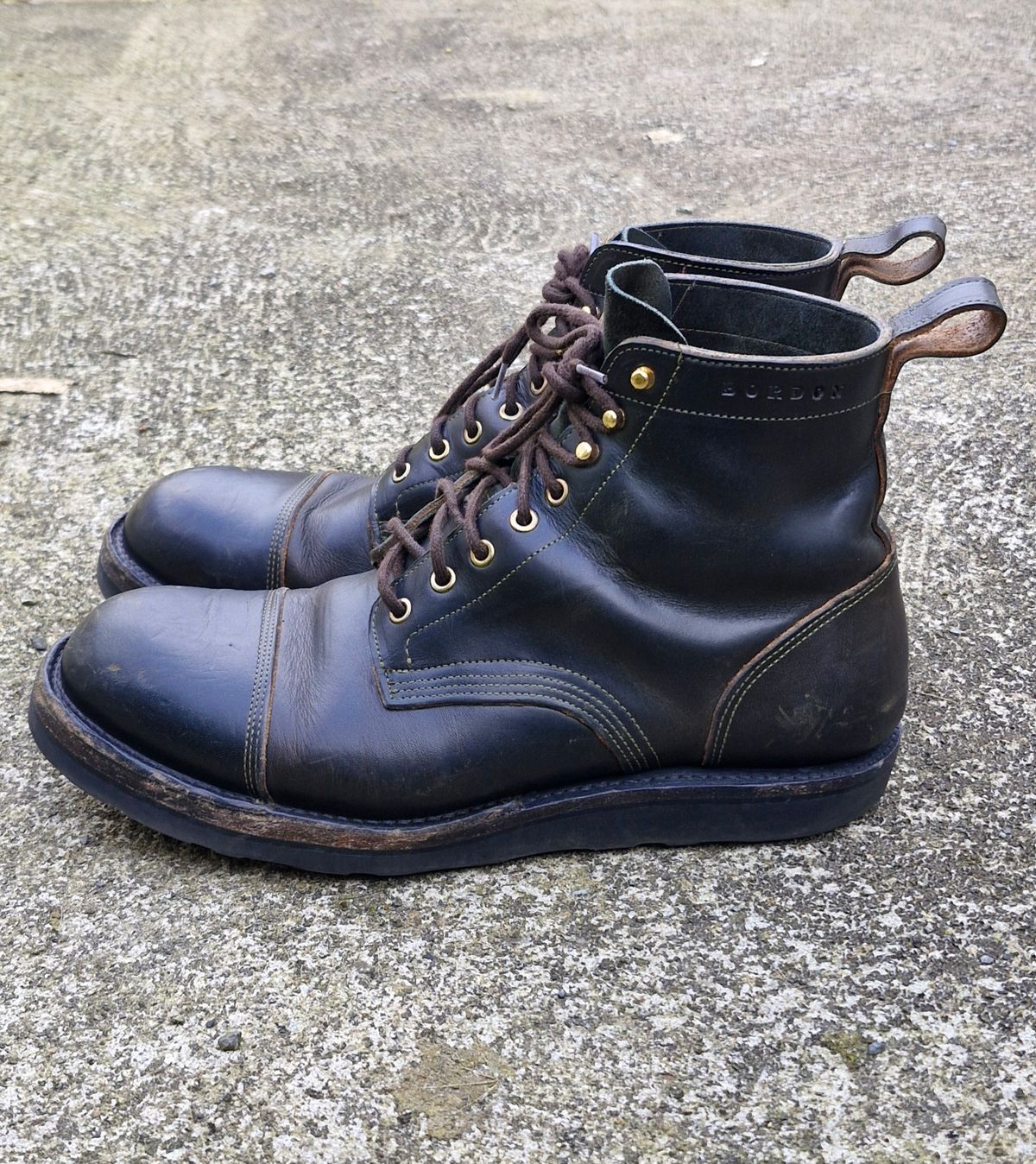 Photo by BCLEATHERGOODS on April 2, 2026 of the Bordon Tukano Boots in Wickett & Craig Olive Double Stuffed.