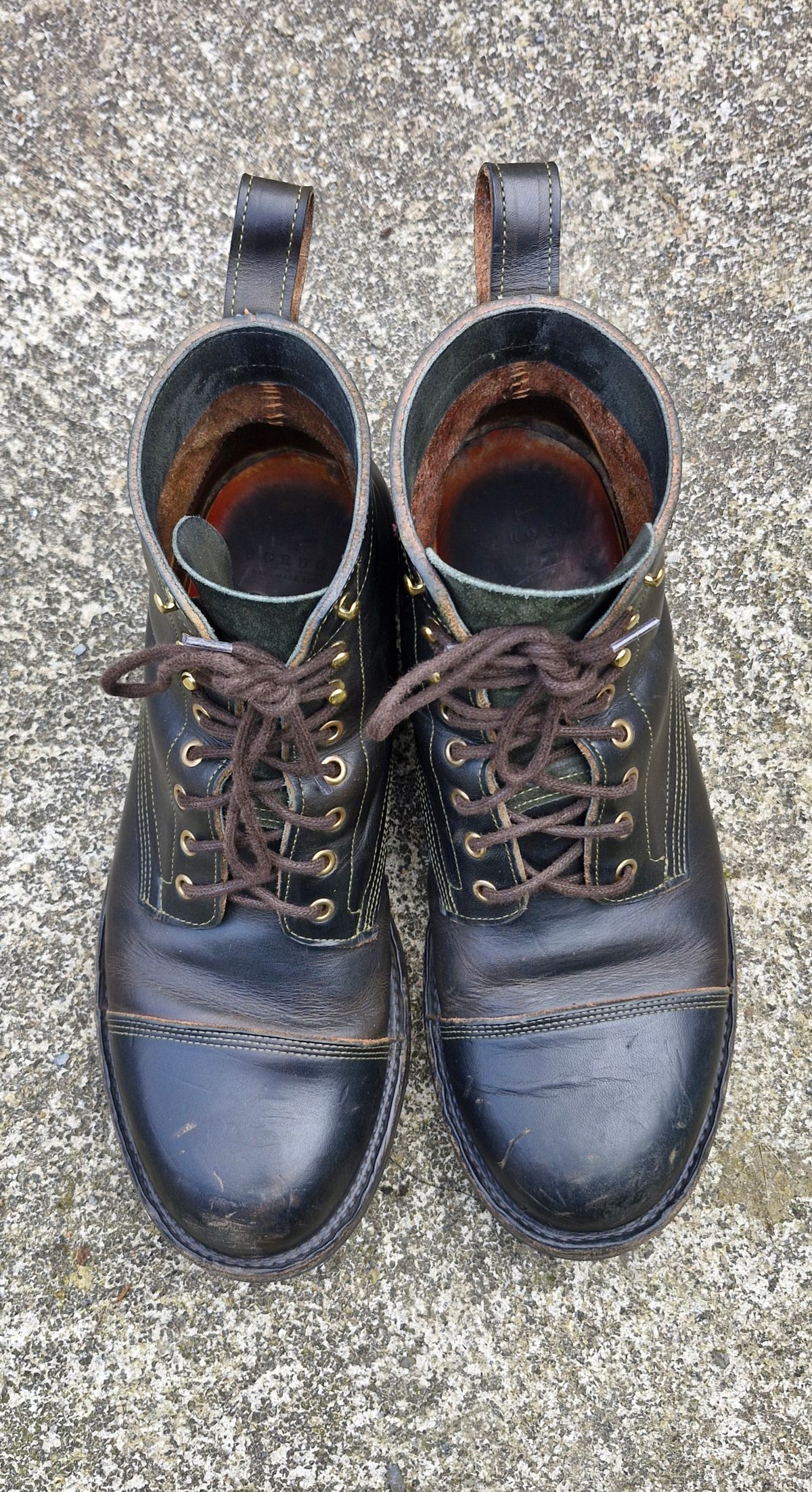 Photo by BCLEATHERGOODS on April 2, 2026 of the Bordon Tukano Boots in Wickett & Craig Olive Double Stuffed.