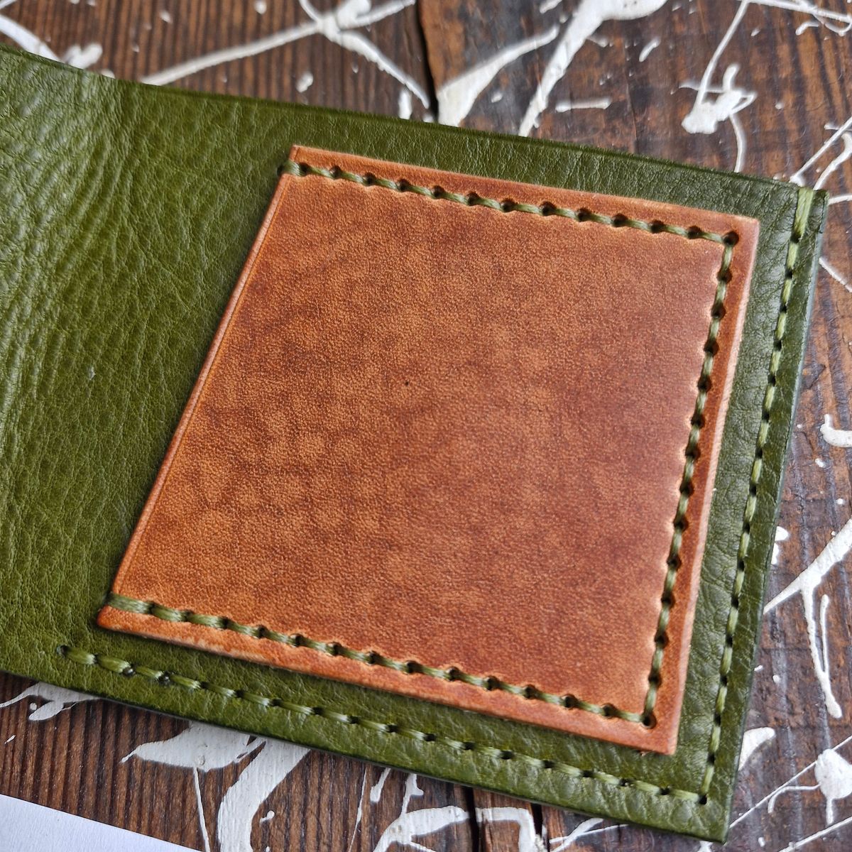 Photo by BCLEATHERGOODS on October 1, 2025 of the BCLeathergoods Wallet in Horween Natural Dublin & Badalassi Carlo Olive Green Minerva.