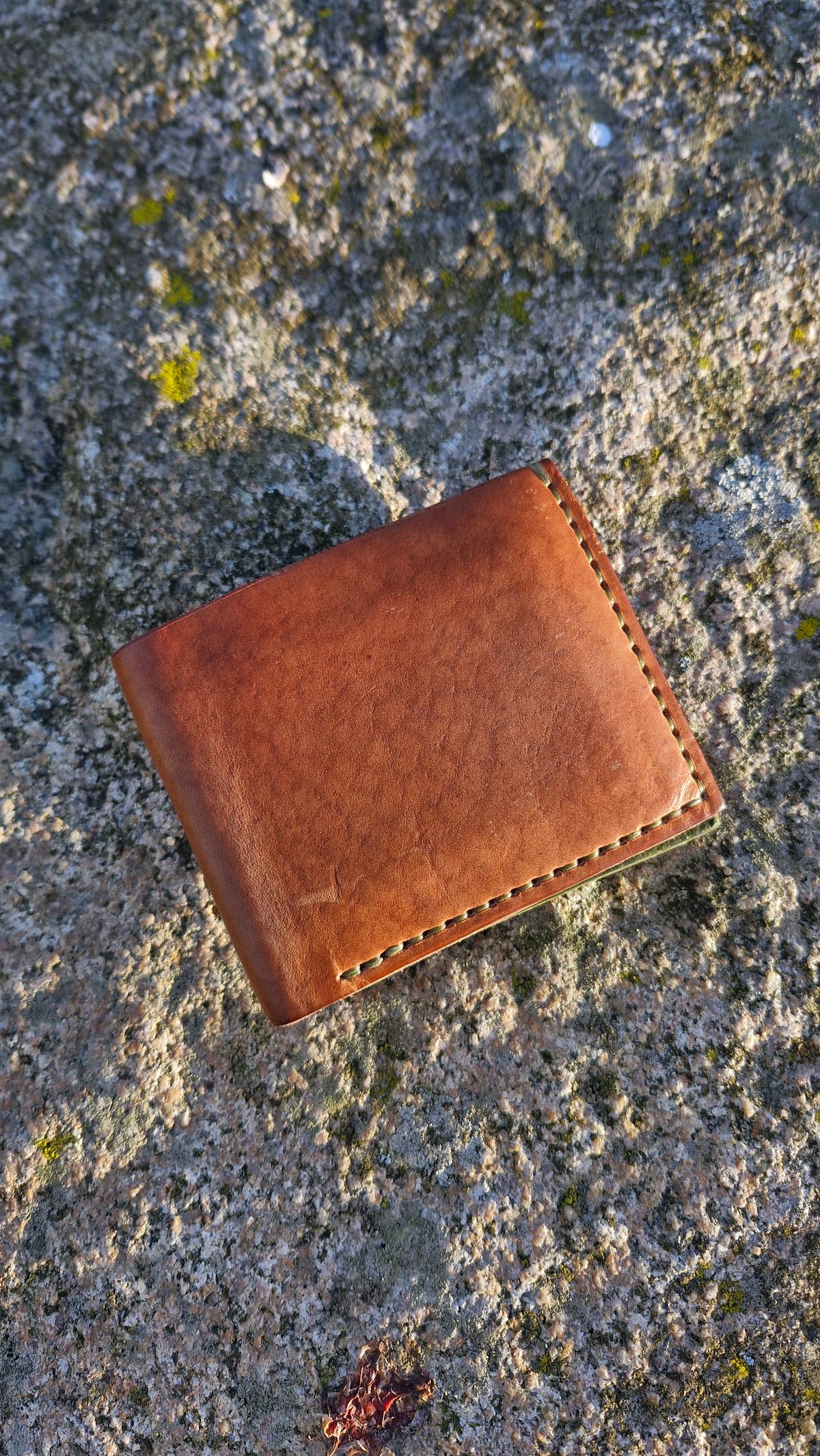Photo by BCLEATHERGOODS on November 2, 2025 of the BCLeathergoods Wallet in Horween Natural Dublin & Badalassi Carlo Olive Green Minerva.