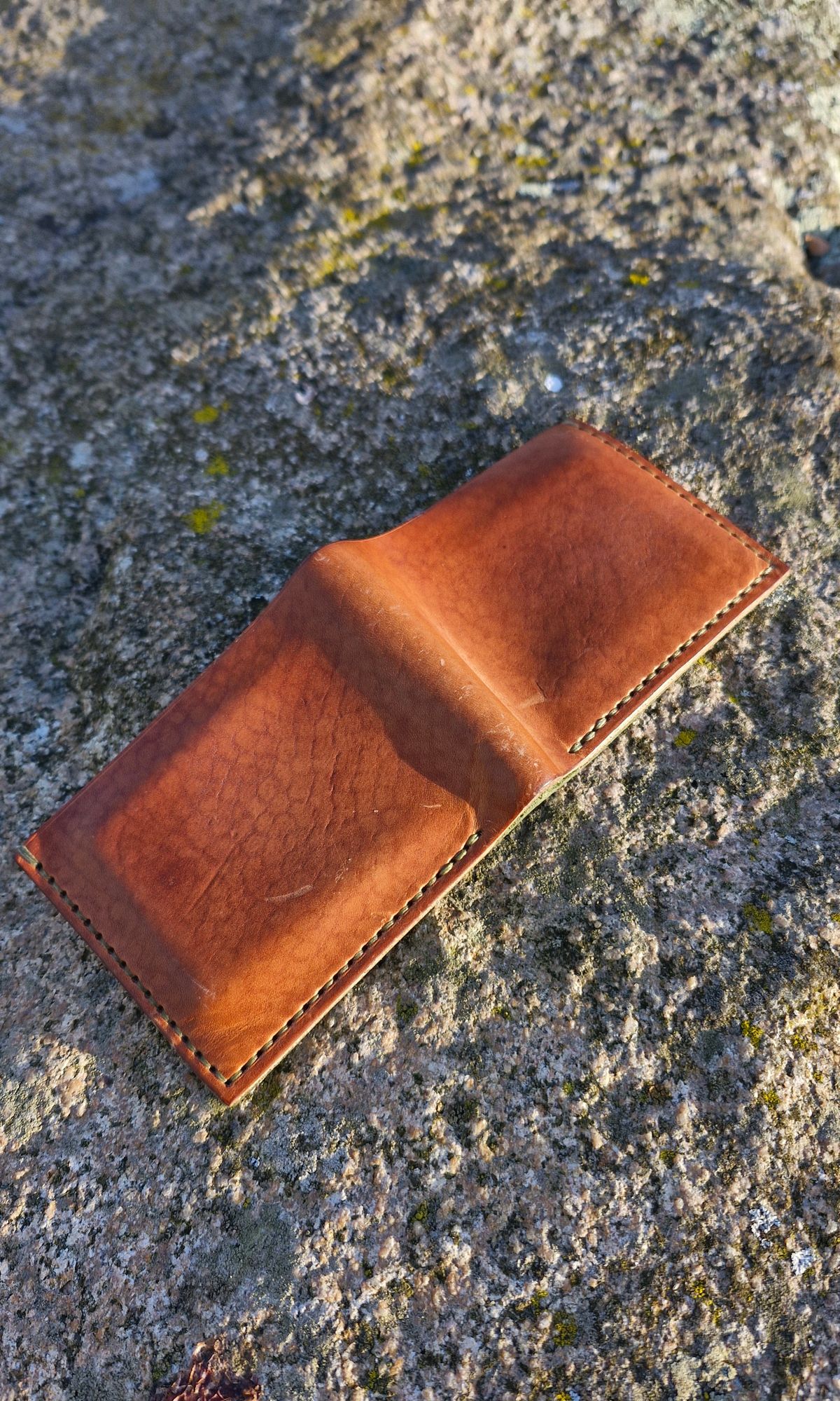 Photo by BCLEATHERGOODS on November 2, 2025 of the BCLeathergoods Wallet in Horween Natural Dublin & Badalassi Carlo Olive Green Minerva.