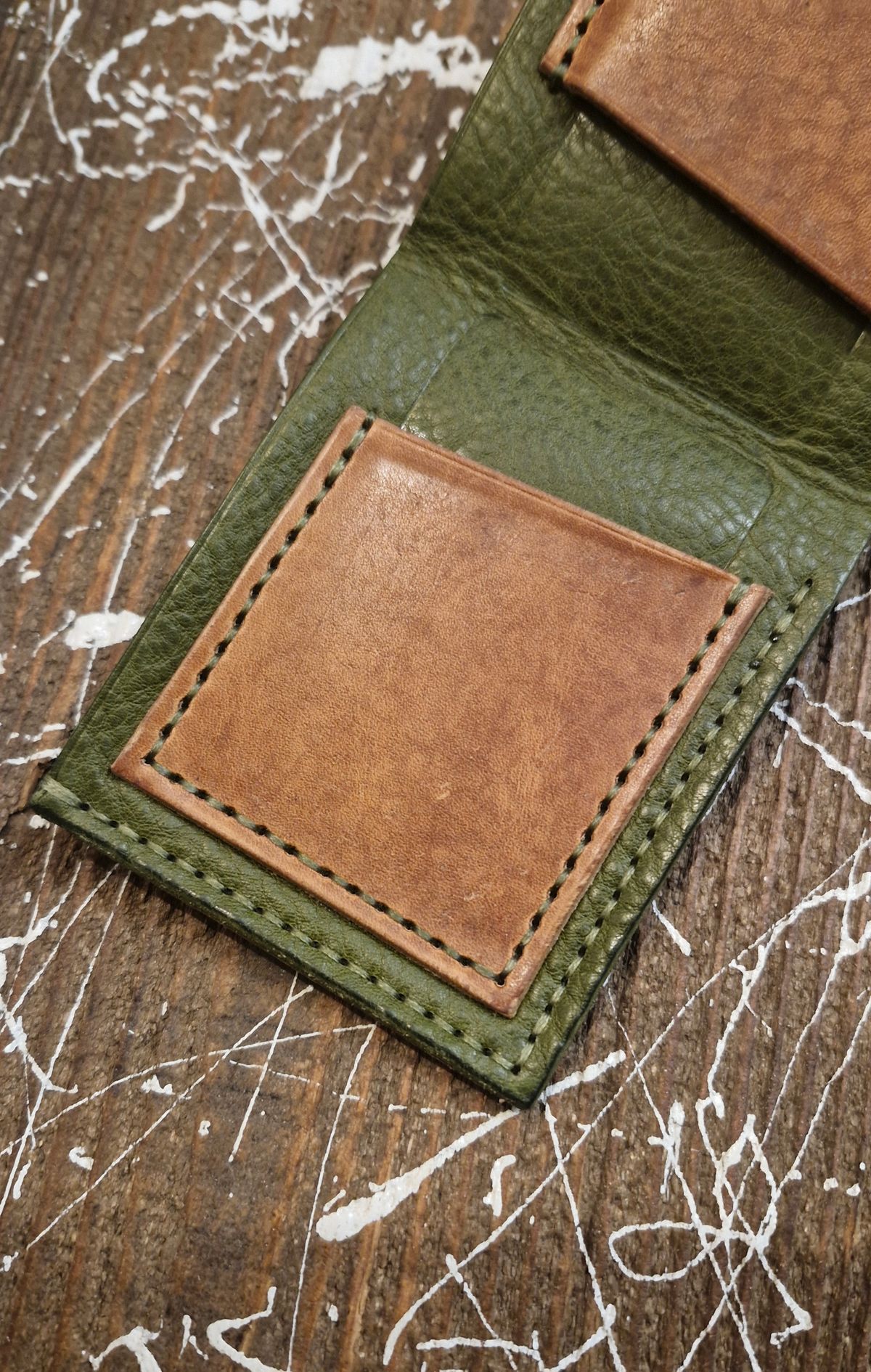 Photo by BCLEATHERGOODS on December 5, 2025 of the BCLeathergoods Wallet in Horween Natural Dublin & Badalassi Carlo Olive Green Minerva.