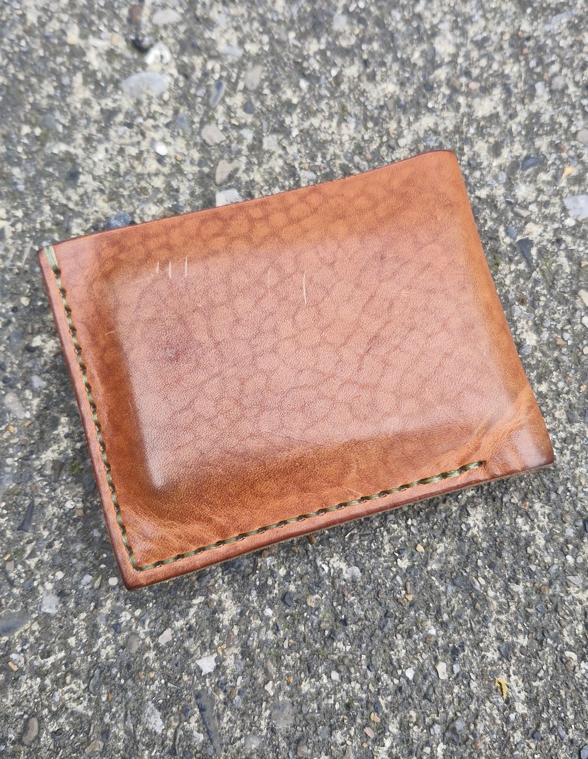 Photo by BCLEATHERGOODS on February 3, 2026 of the BCLeathergoods Wallet in Horween Natural Dublin & Badalassi Carlo Olive Green Minerva.