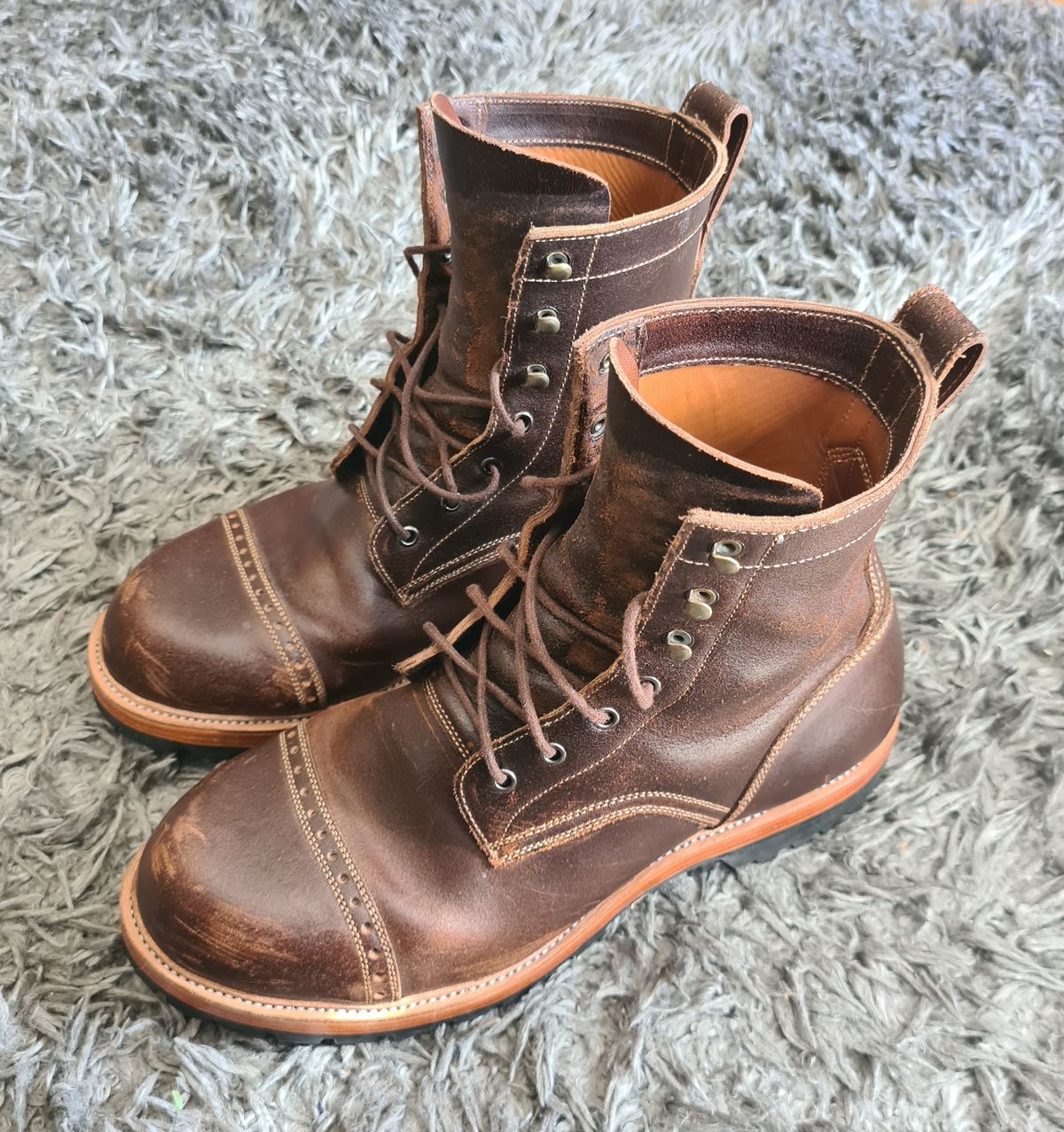 Photo by BCLEATHERGOODS on April 10, 2023 of the Imperium Hawke in Horween Cinnamon Waxed Flesh.