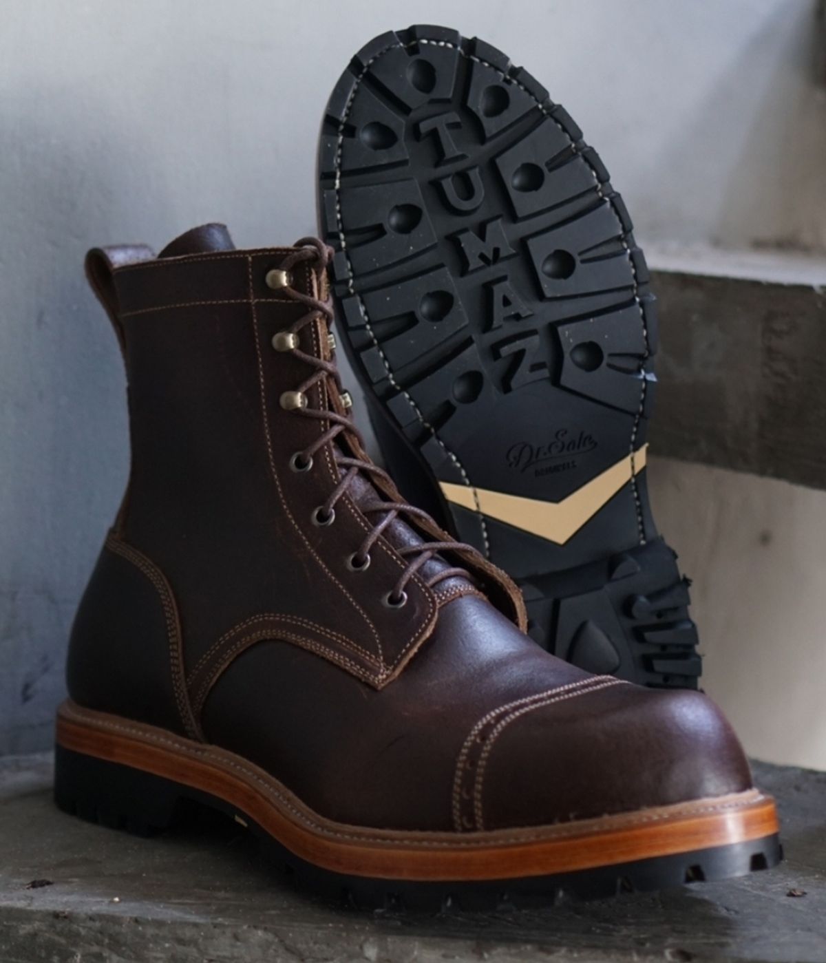 Photo by BCLEATHERGOODS on December 17, 2022 of the Imperium Hawke in Horween Cinnamon Waxed Flesh.