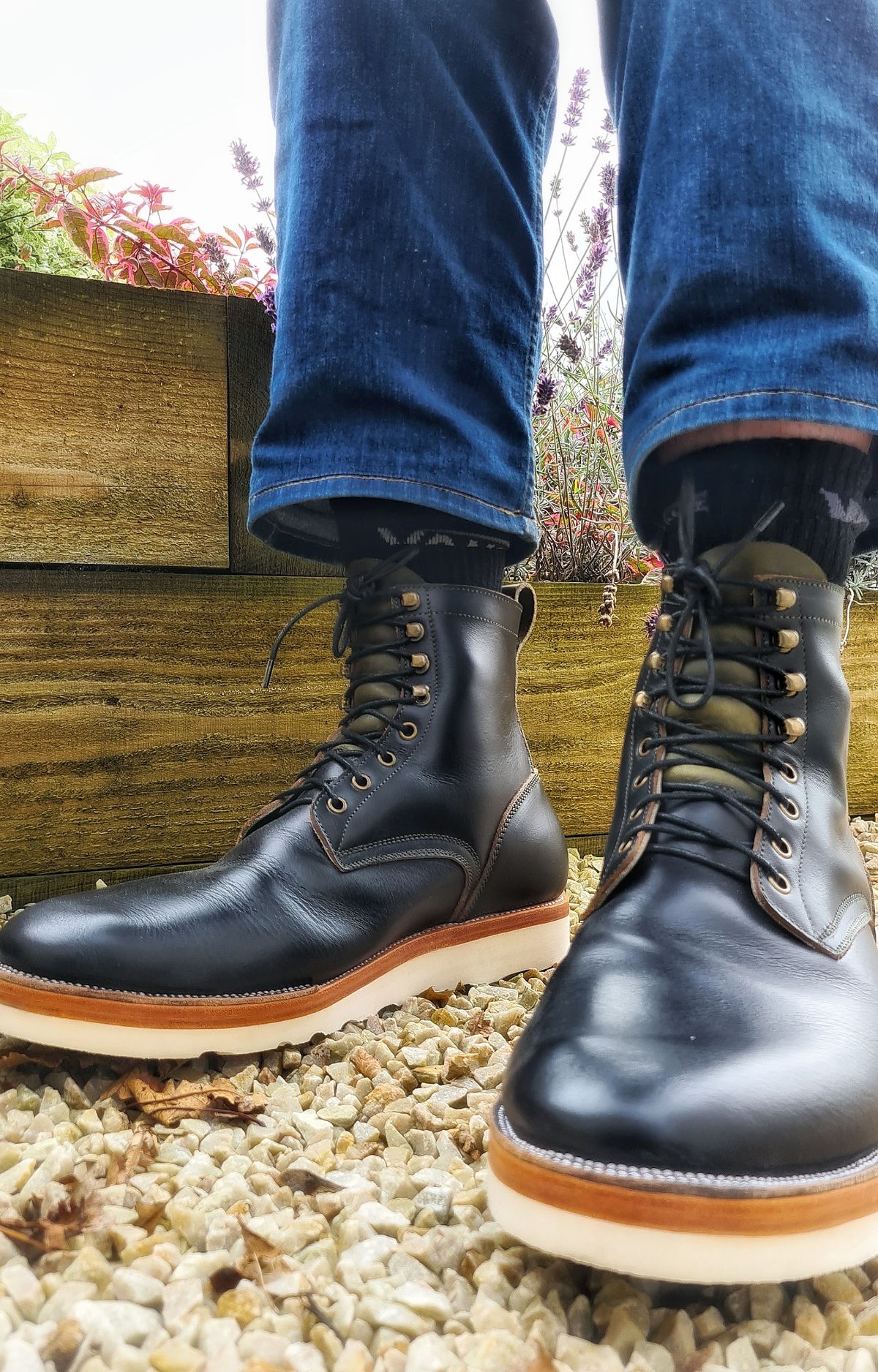 Photo by BCLEATHERGOODS on September 15, 2023 of the Imperium Unknown Model in Horween Black Chromexcel.