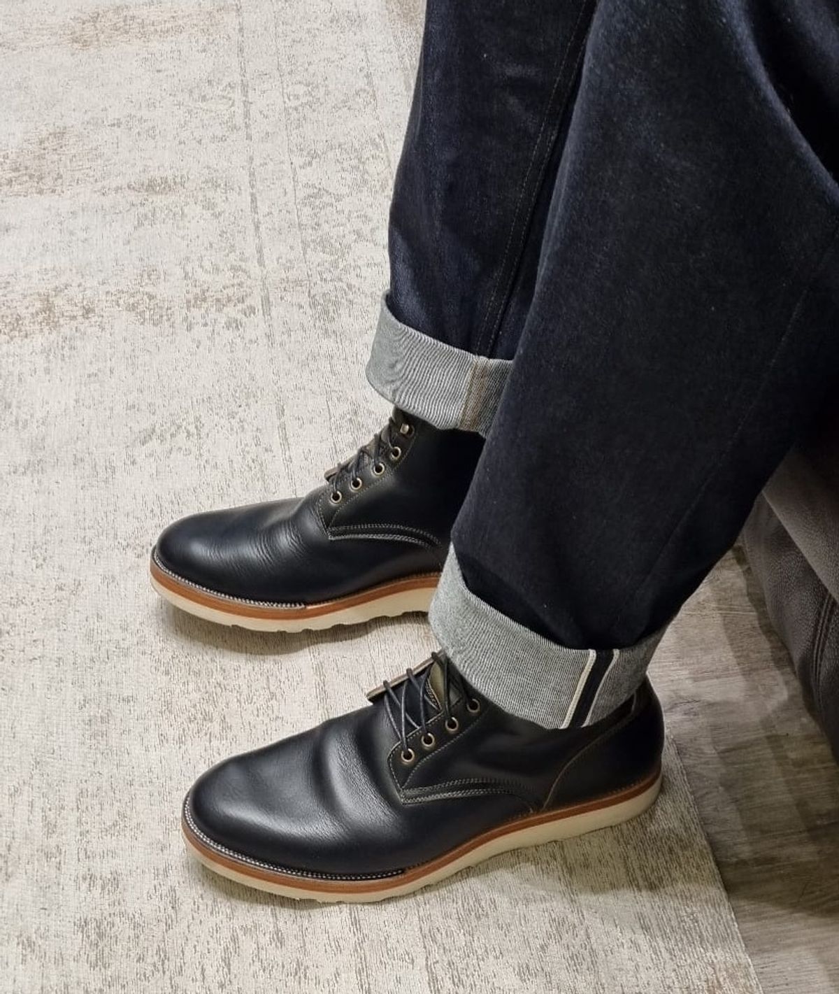 Photo by BCLEATHERGOODS on September 30, 2023 of the Imperium Unknown Model in Horween Black Chromexcel.
