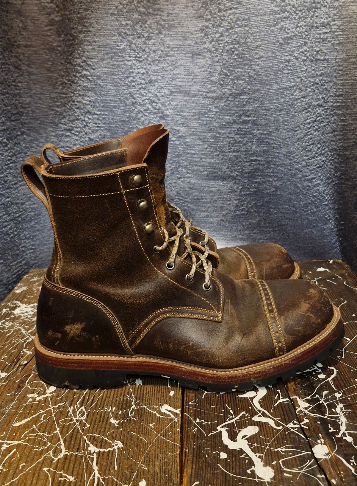 Photo by BCLEATHERGOODS on October 5, 2025 of the Imperium Hawke in Horween Cinnamon Waxed Flesh.