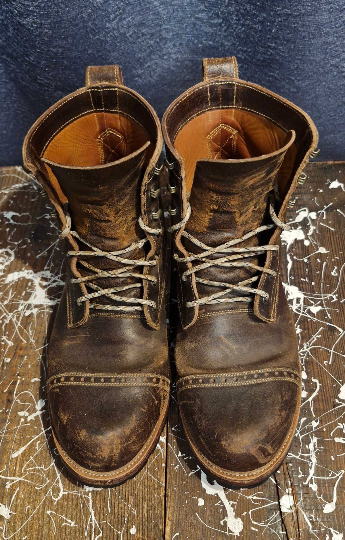 Photo by BCLEATHERGOODS on October 5, 2025 of the Imperium Hawke in Horween Cinnamon Waxed Flesh.