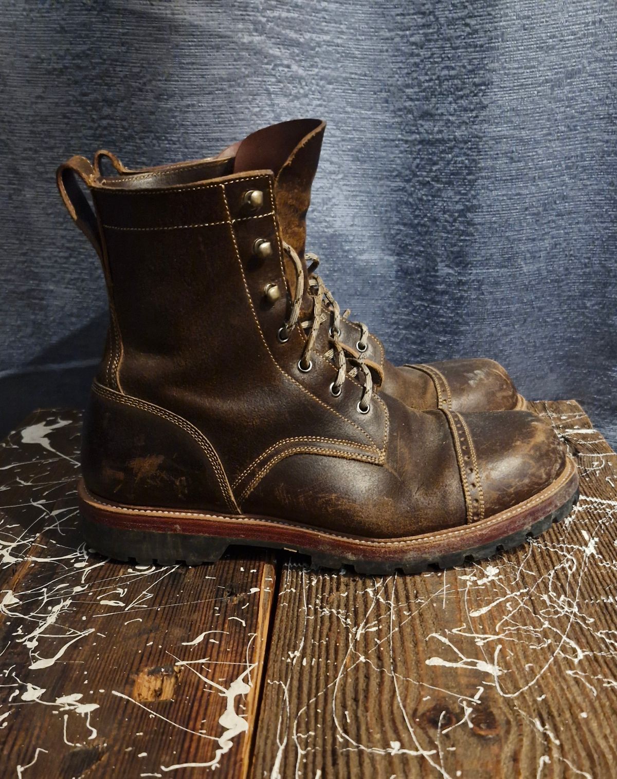Photo by BCLEATHERGOODS on December 1, 2025 of the Imperium Hawke in Horween Cinnamon Waxed Flesh.
